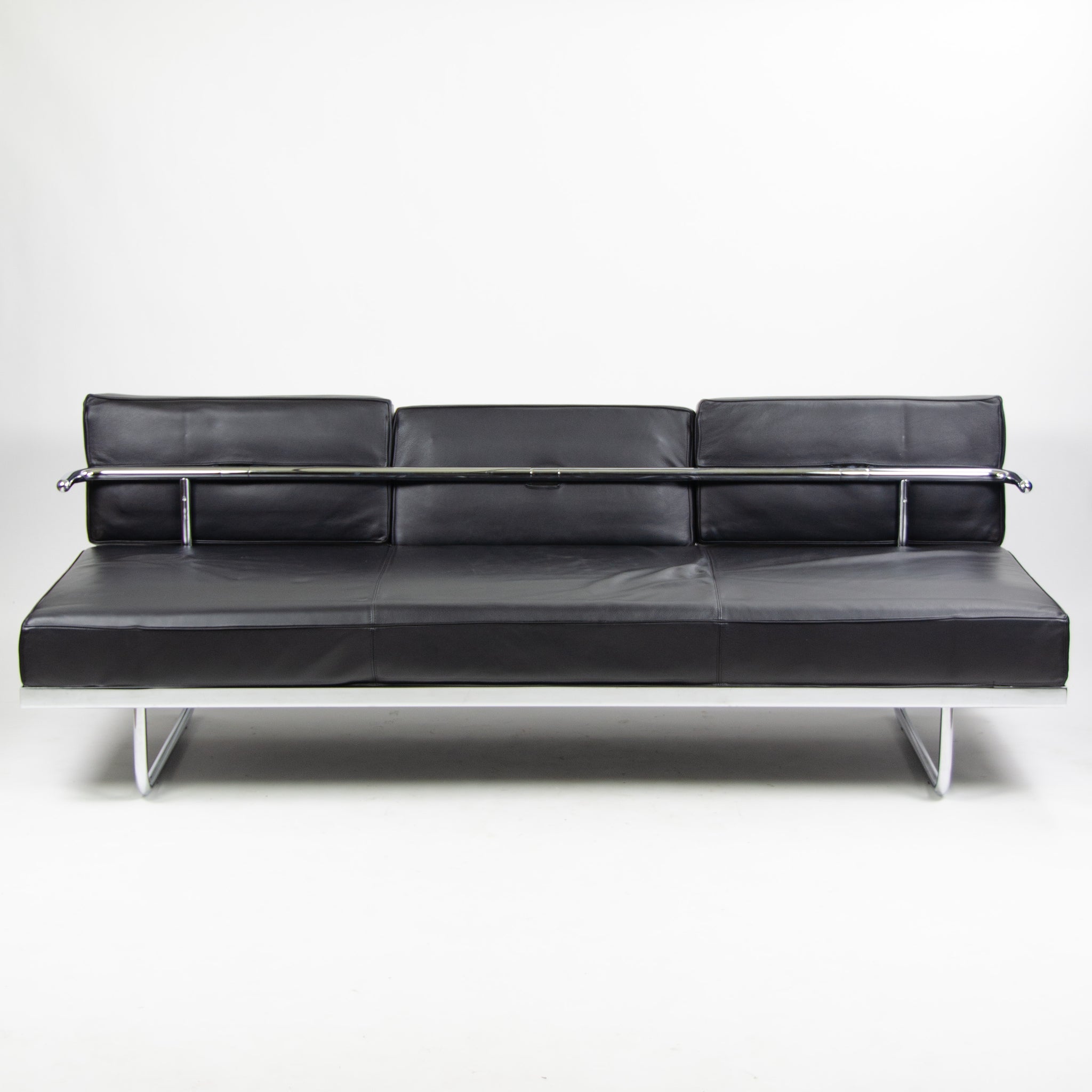 SOLD 2010 Cassina Italy Le Corbusier LC5 Three Seater Sofa Daybed Black Leather 1x Available