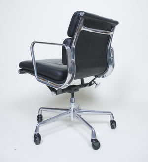 SOLD Eames Herman Miller Soft Pad Aluminum Group Chair Black Leather Mint Set Of 4