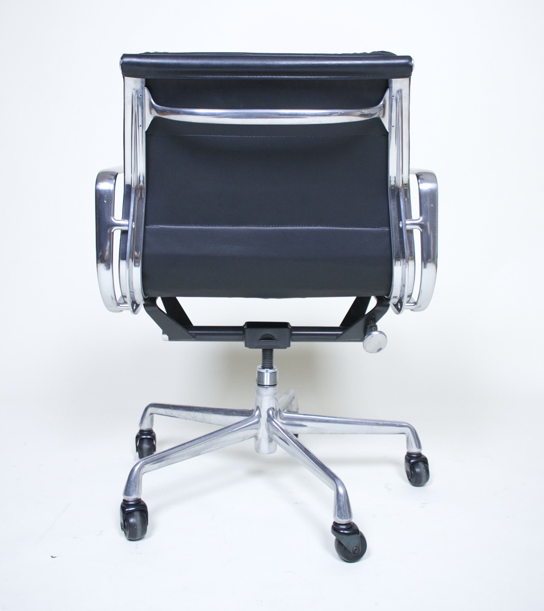 SOLD Eames Herman Miller Soft Pad Aluminum Group Chair Black Leather Mint Groups Available