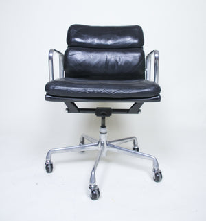 SOLD Eames Herman Miller Soft Pad Aluminum Group Chair Black Leather Set Of 4