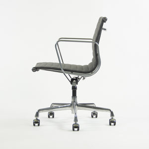 SOLD Herman Miller Eames Aluminum Group Management Desk Chair Gray Fabric 2009