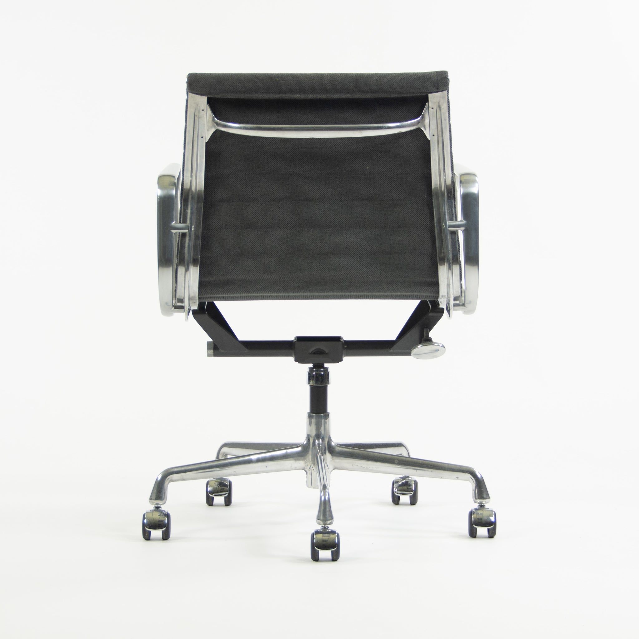 SOLD Herman Miller Eames Aluminum Group Management Desk Chair Gray Fabric 2009