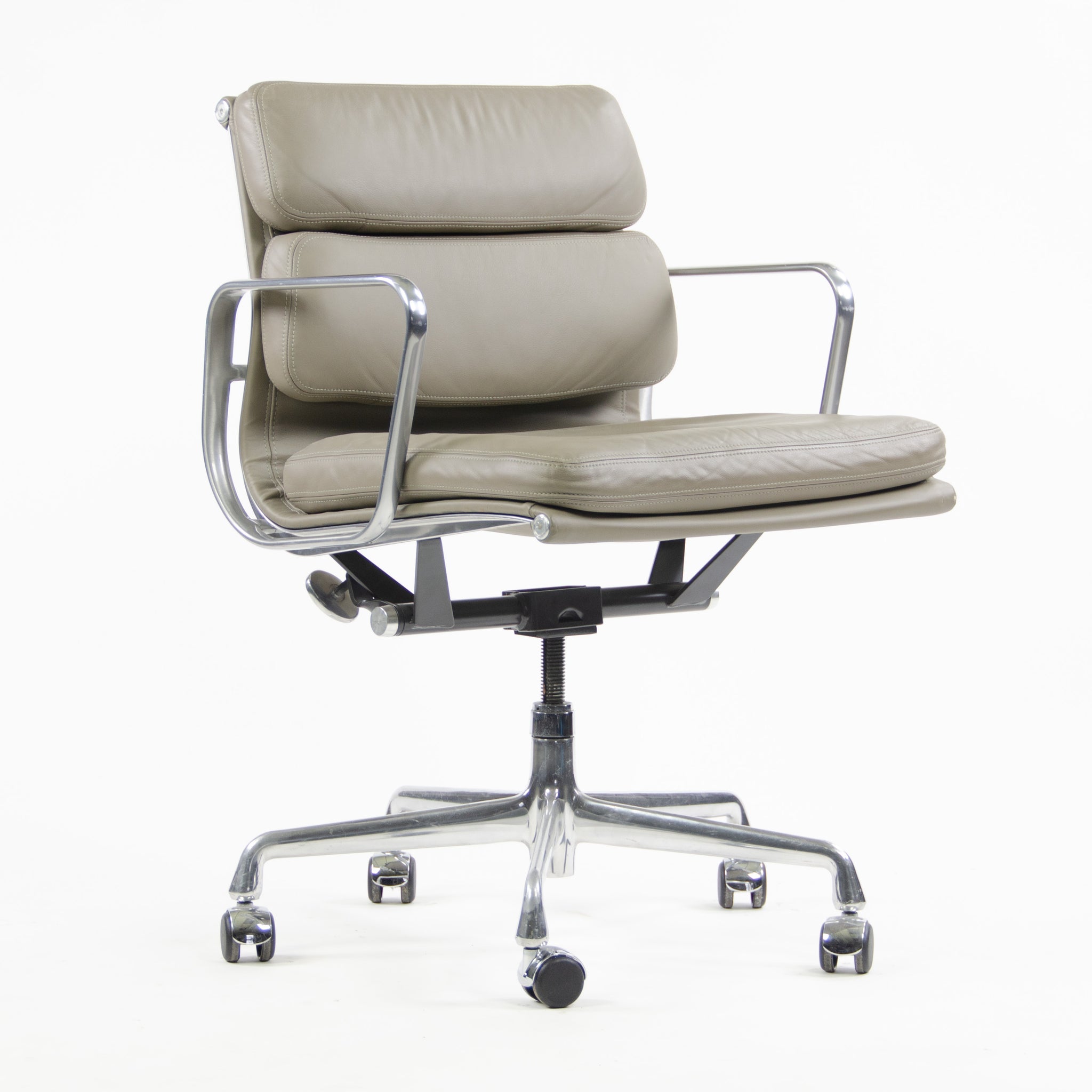 SOLD Herman Miller Eames Soft Pad Aluminum Group Chair Gray Leather 2005 2x Available '