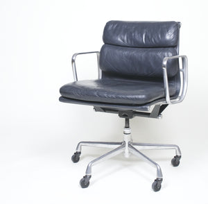 SOLD Eames Herman Miller Soft Pad Aluminum Group Chair Dark Gray Leather 7 Available