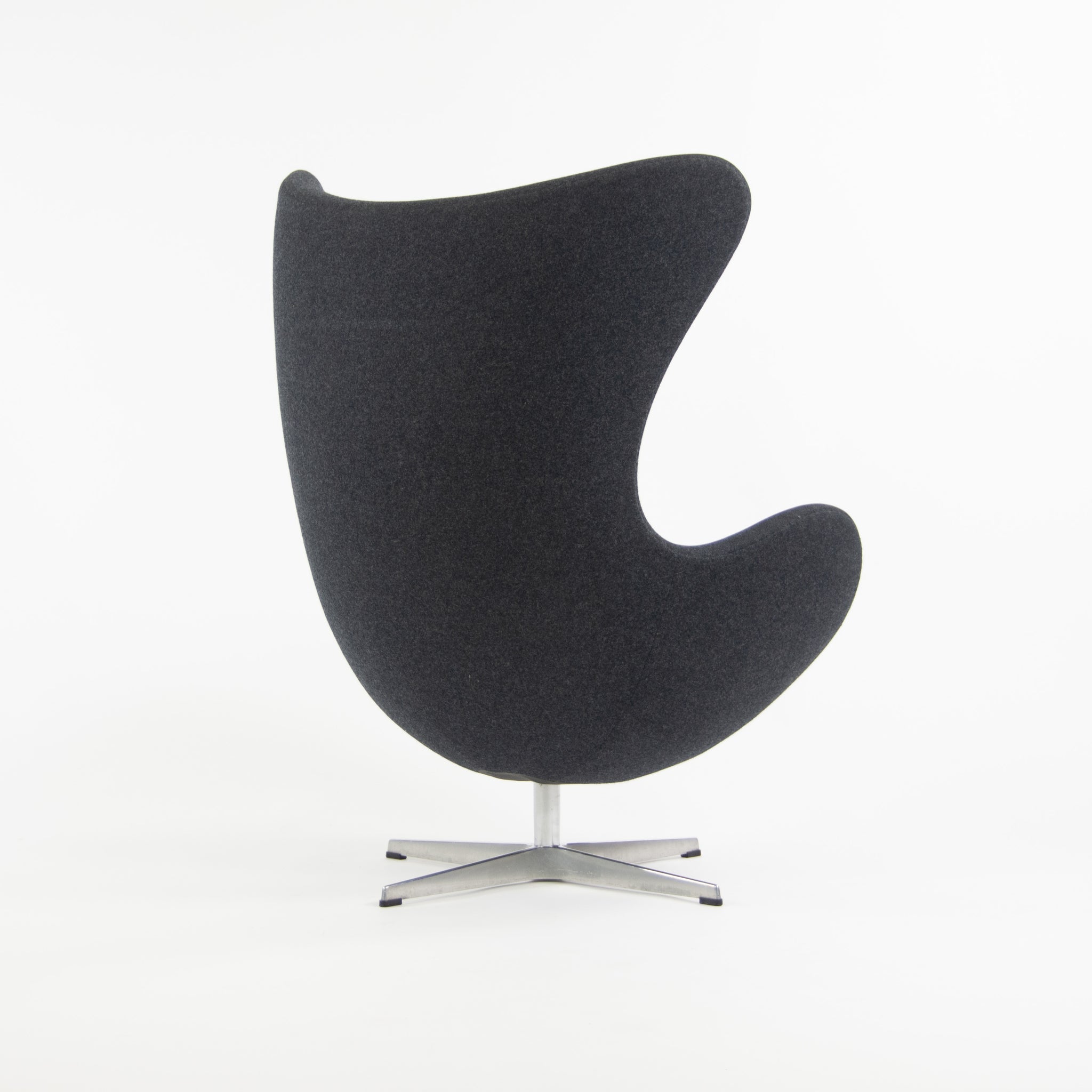 SOLD Egg Chair by Arne Jacobsen for Fritz Hansen Original Fabric Denmark Gray, 2013, 2 Available