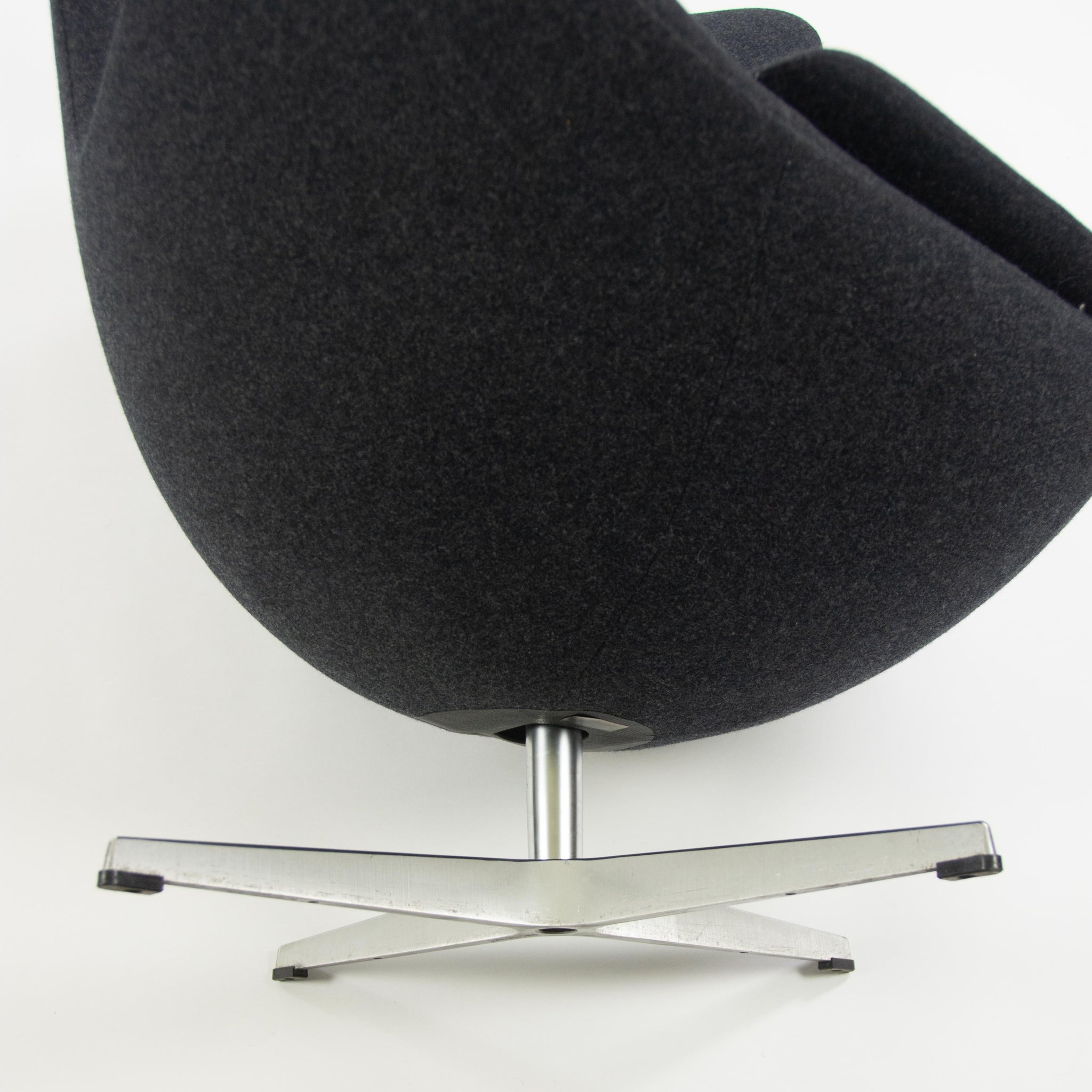 SOLD Egg Chair by Arne Jacobsen for Fritz Hansen Original Fabric Denmark Gray, 2013, 2 Available