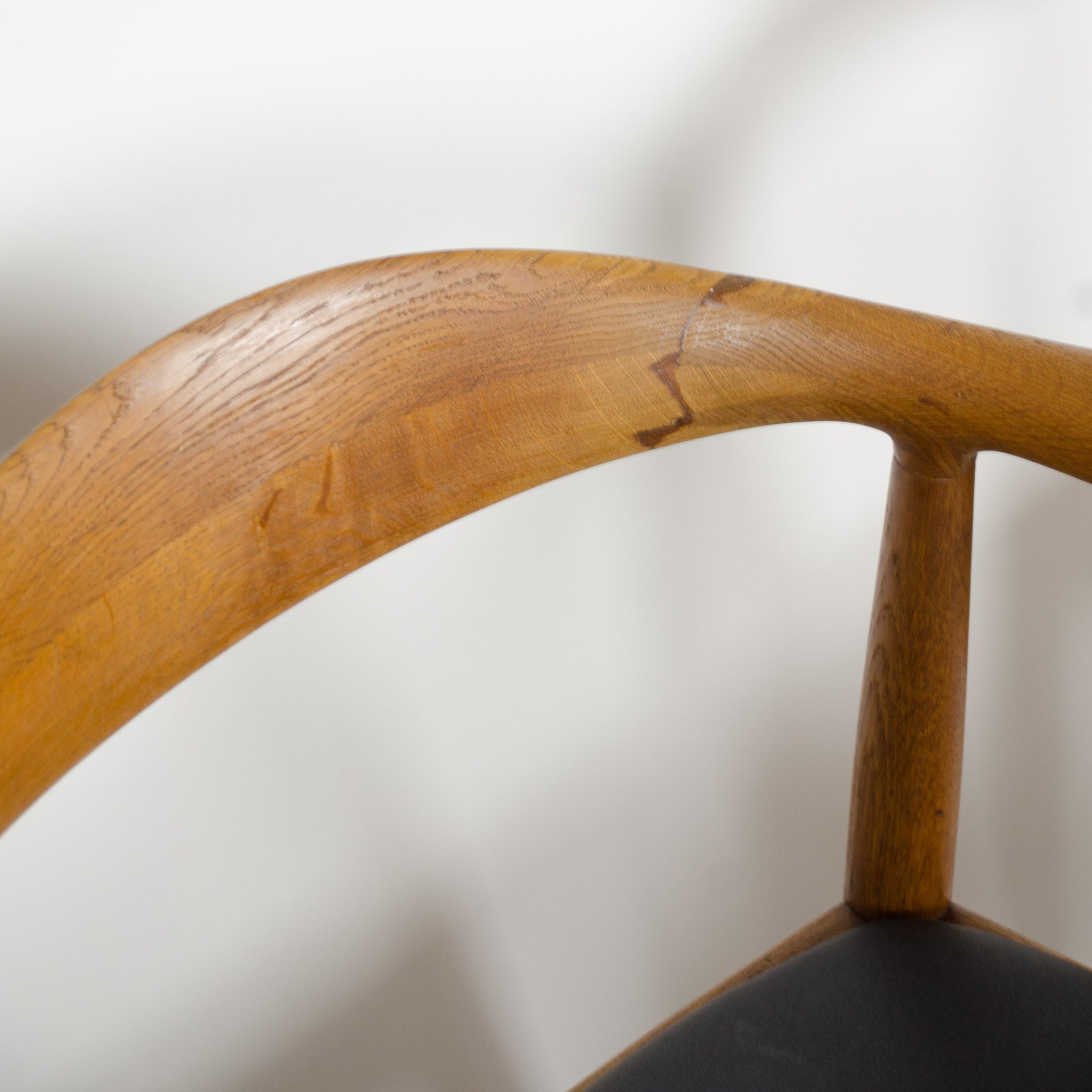 SOLD 1960's Set of Hans Wegner Round The Chair Johannes Hansen For Knoll Danish Oak Armchairs