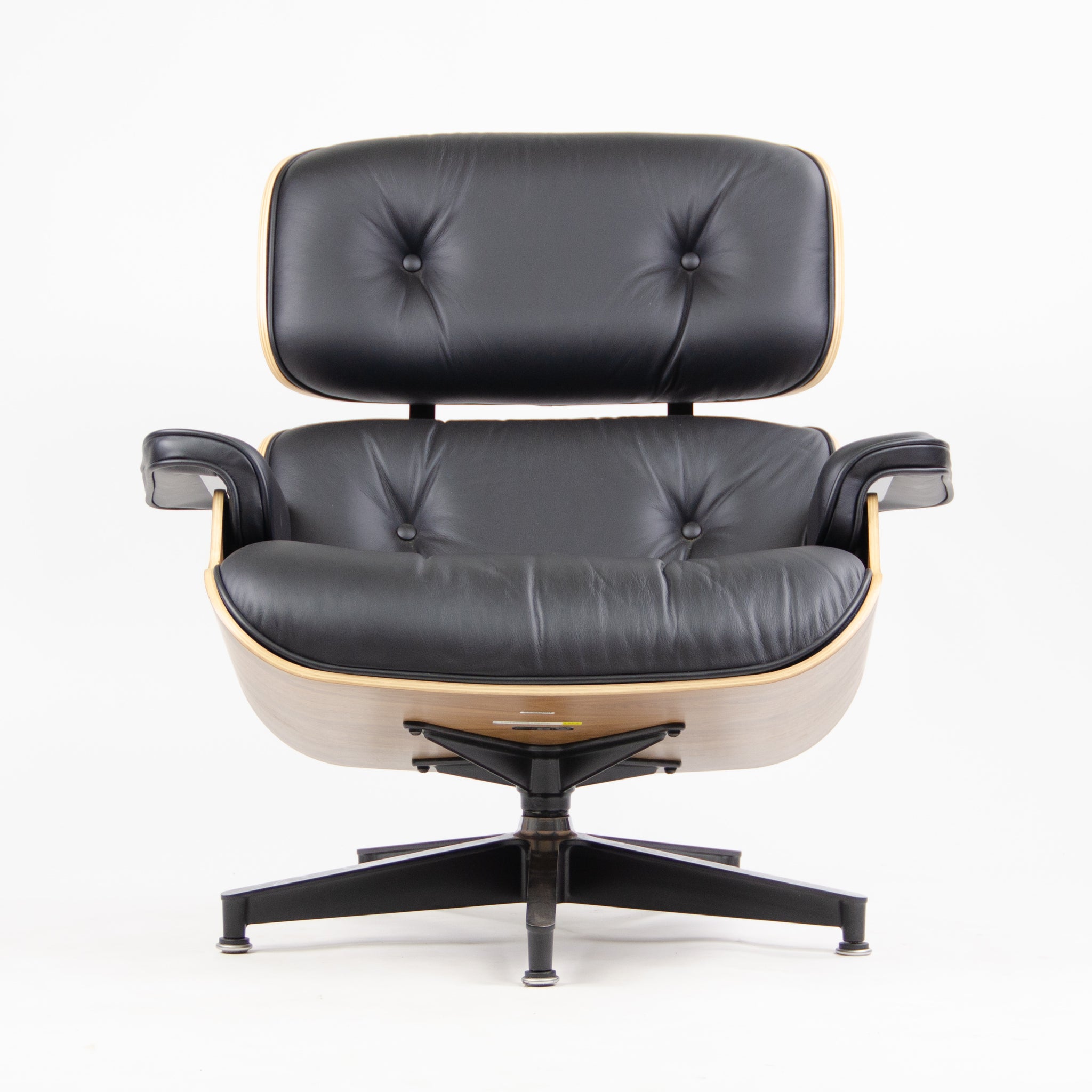 SOLD 2015 New Herman Miller Eames Lounge Chair & Ottoman Walnut 670 671 Black Leather