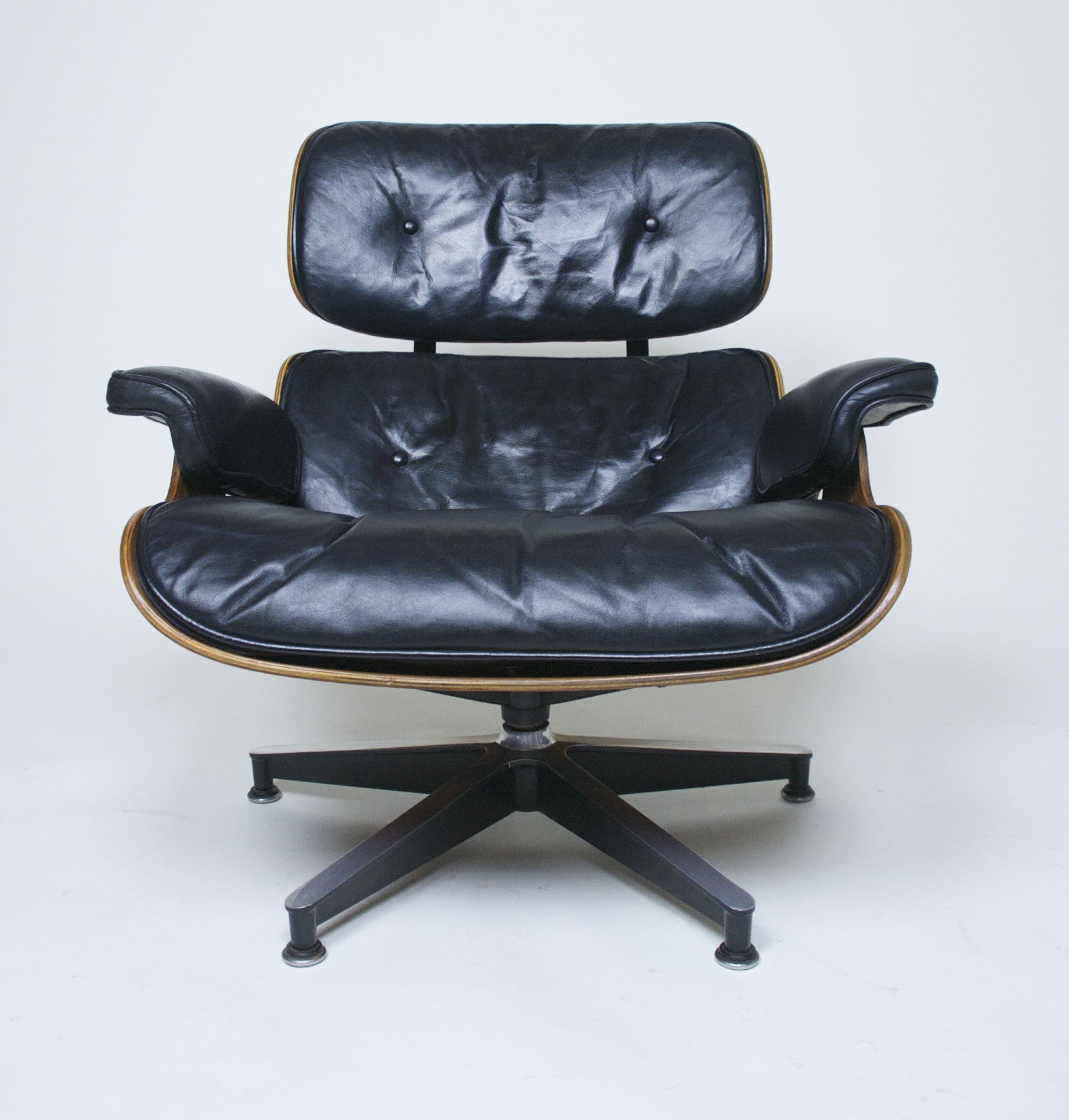 SOLD Early 1960's Herman Miller Eames Lounge Chair & Ottoman Rosewood 670 671