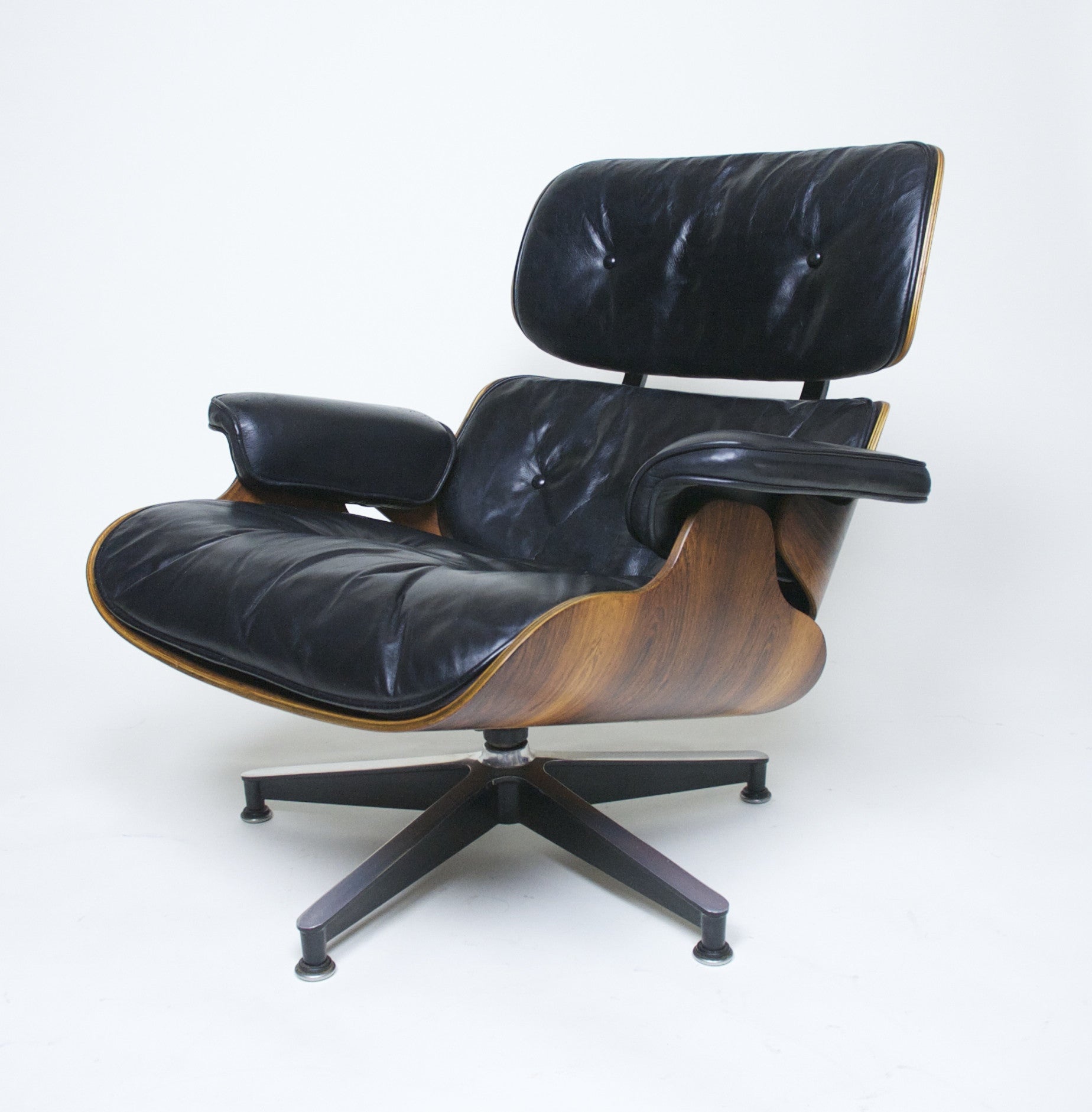 SOLD Early 1960's Herman Miller Eames Lounge Chair & Ottoman Rosewood 670 671