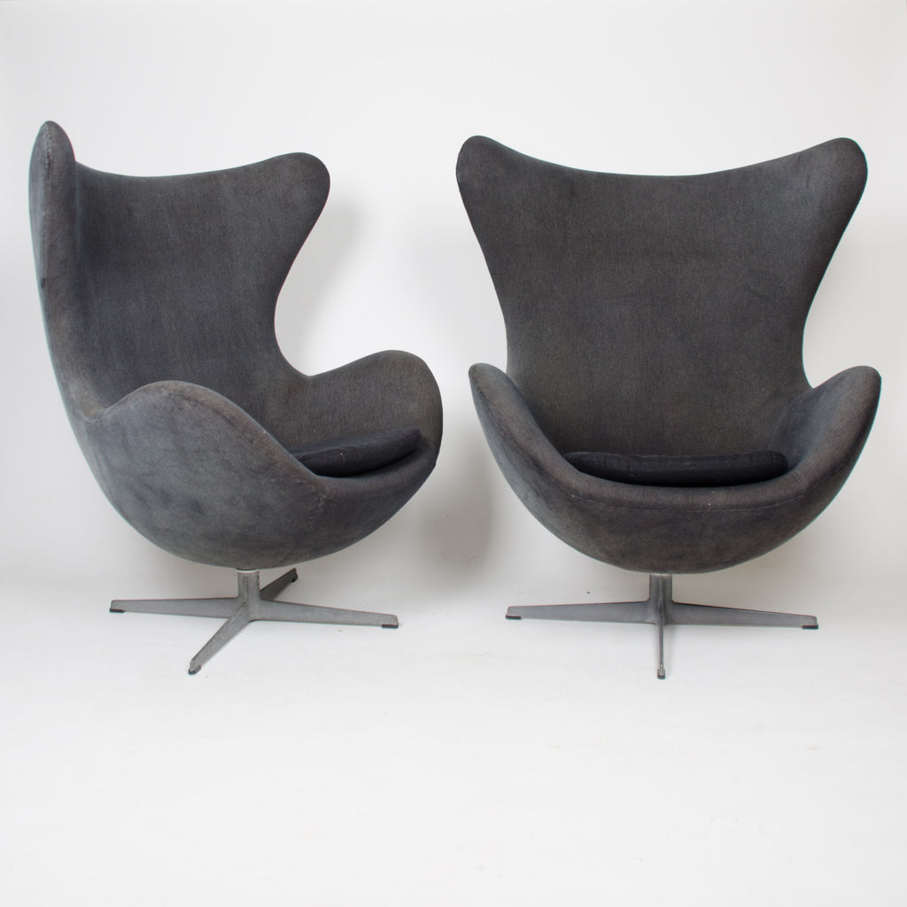 SOLD 1960‘s Egg Chairs by Arne Jacobsen for Fritz Hansen Original Vintage Denmark 1 Available
