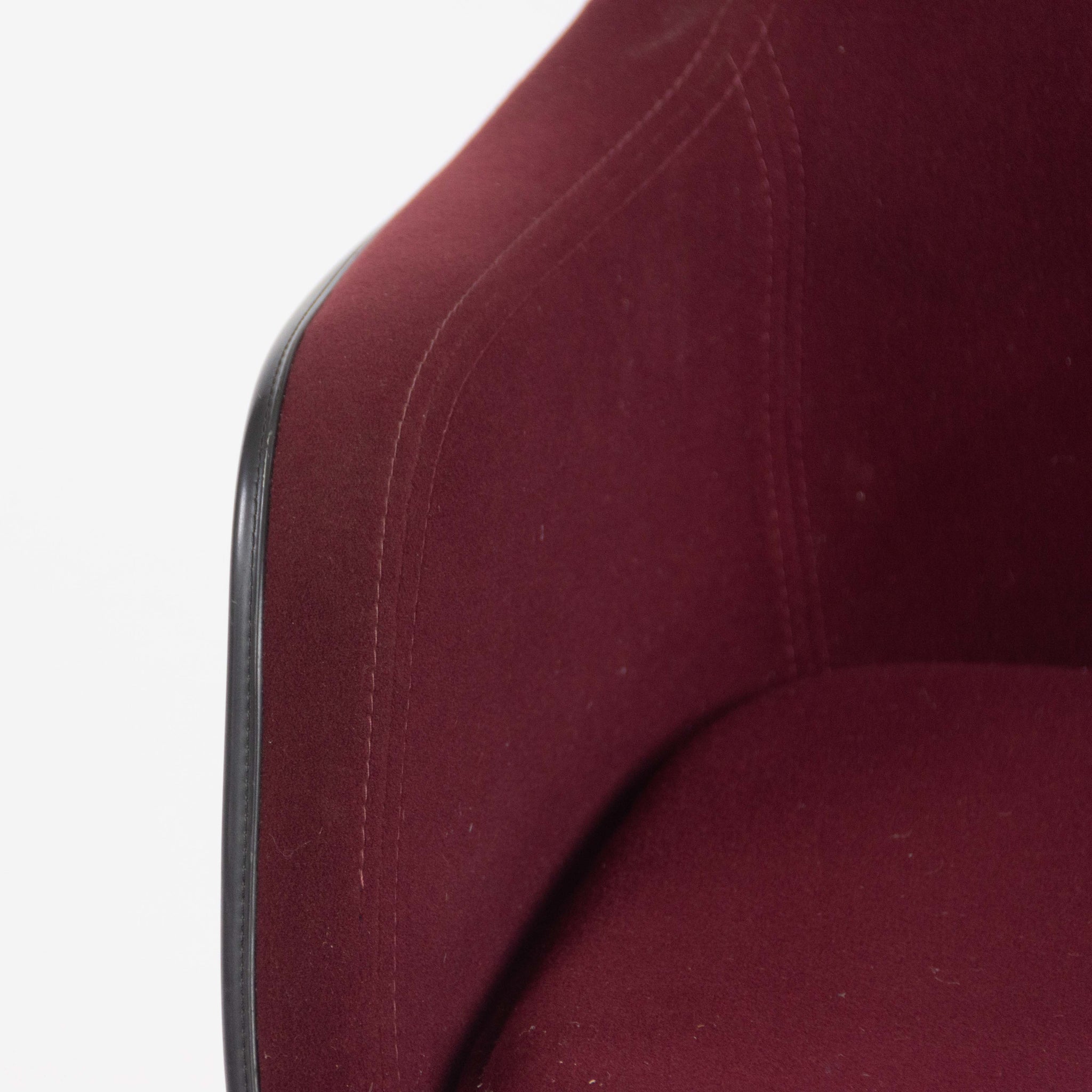 1985 Eames Herman Miller EC175 Upholstered Fiberglass Shell Chair Museum Quality