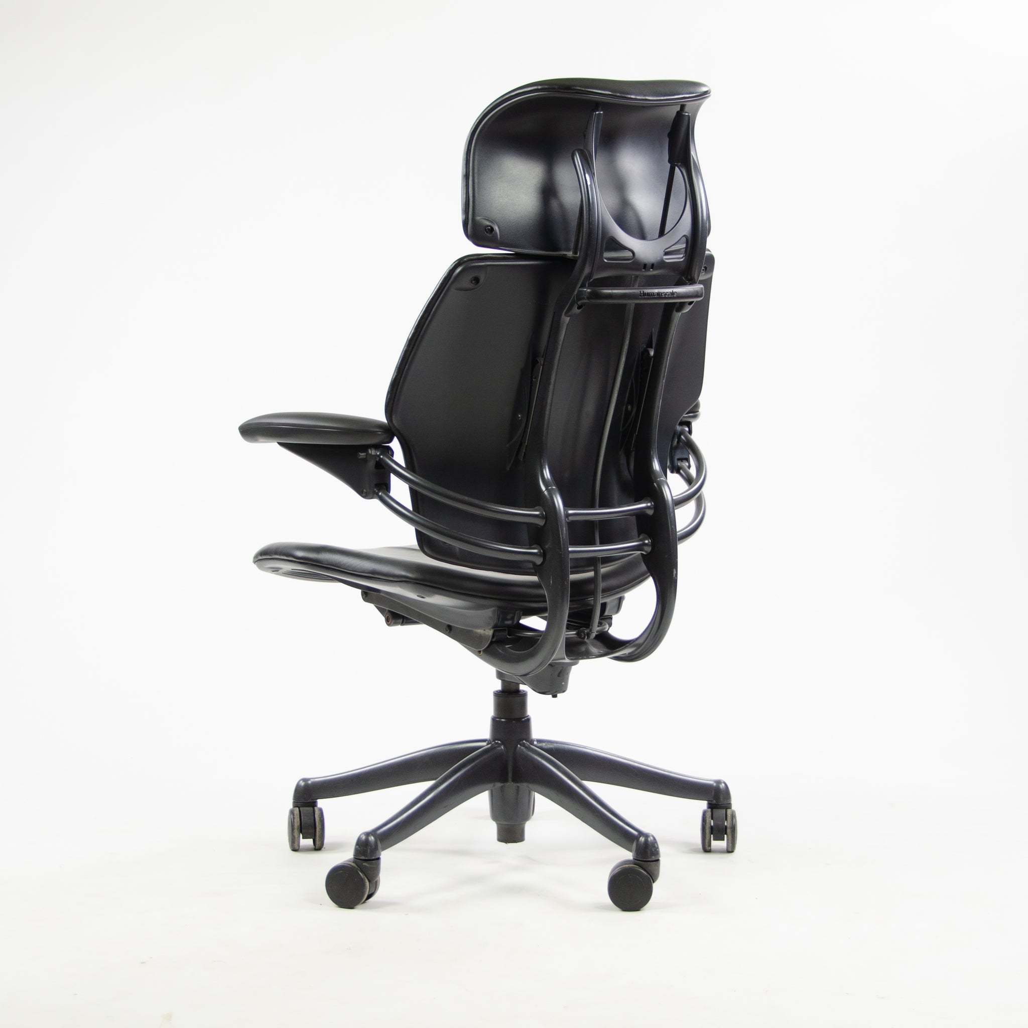 SOLD Humanscale Freedom Task Chair w/ Headrest Desk Chair Black Leather