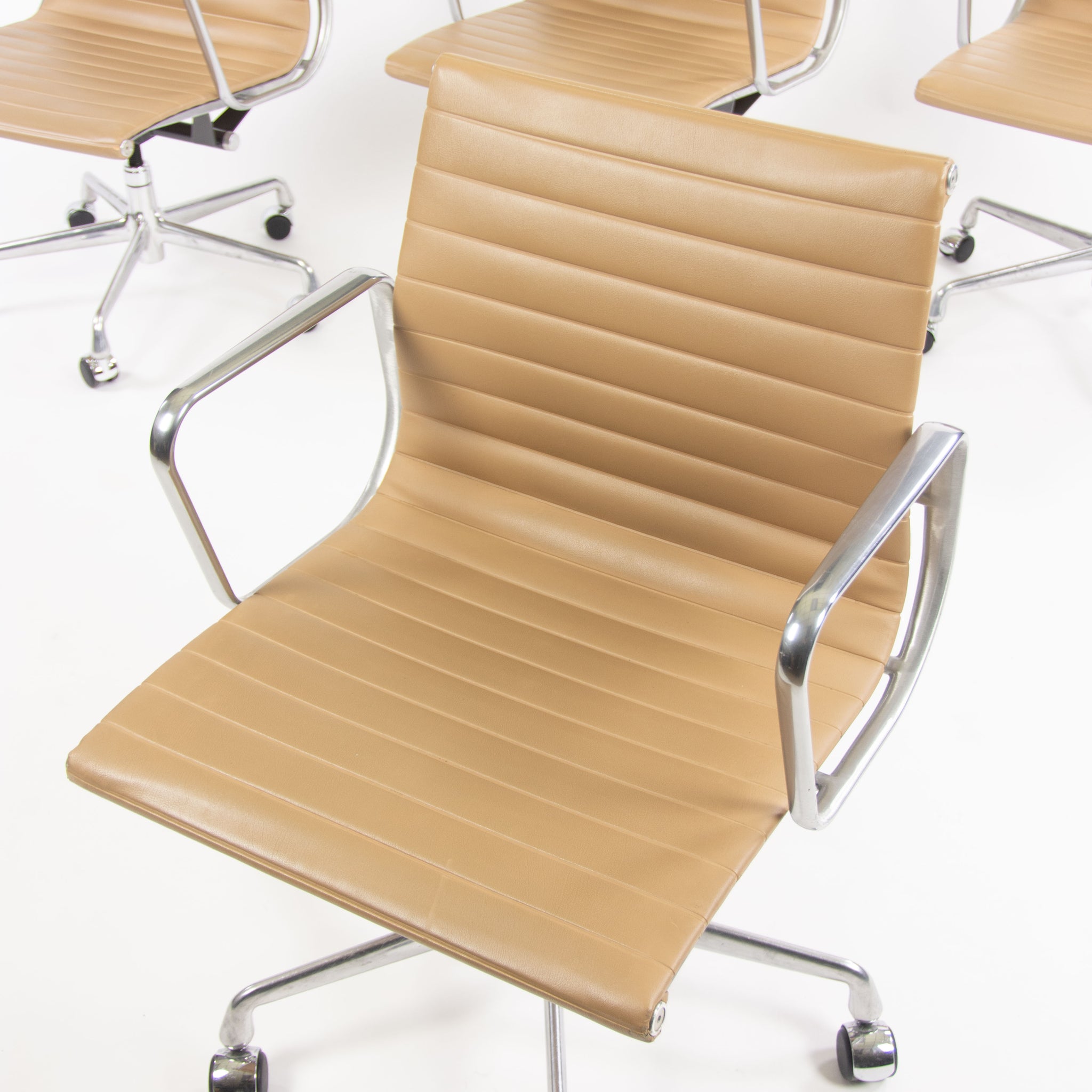 2008 Herman Miller Eames Aluminum Group Management Desk Chair in Tan Naugahyde Multiples Available