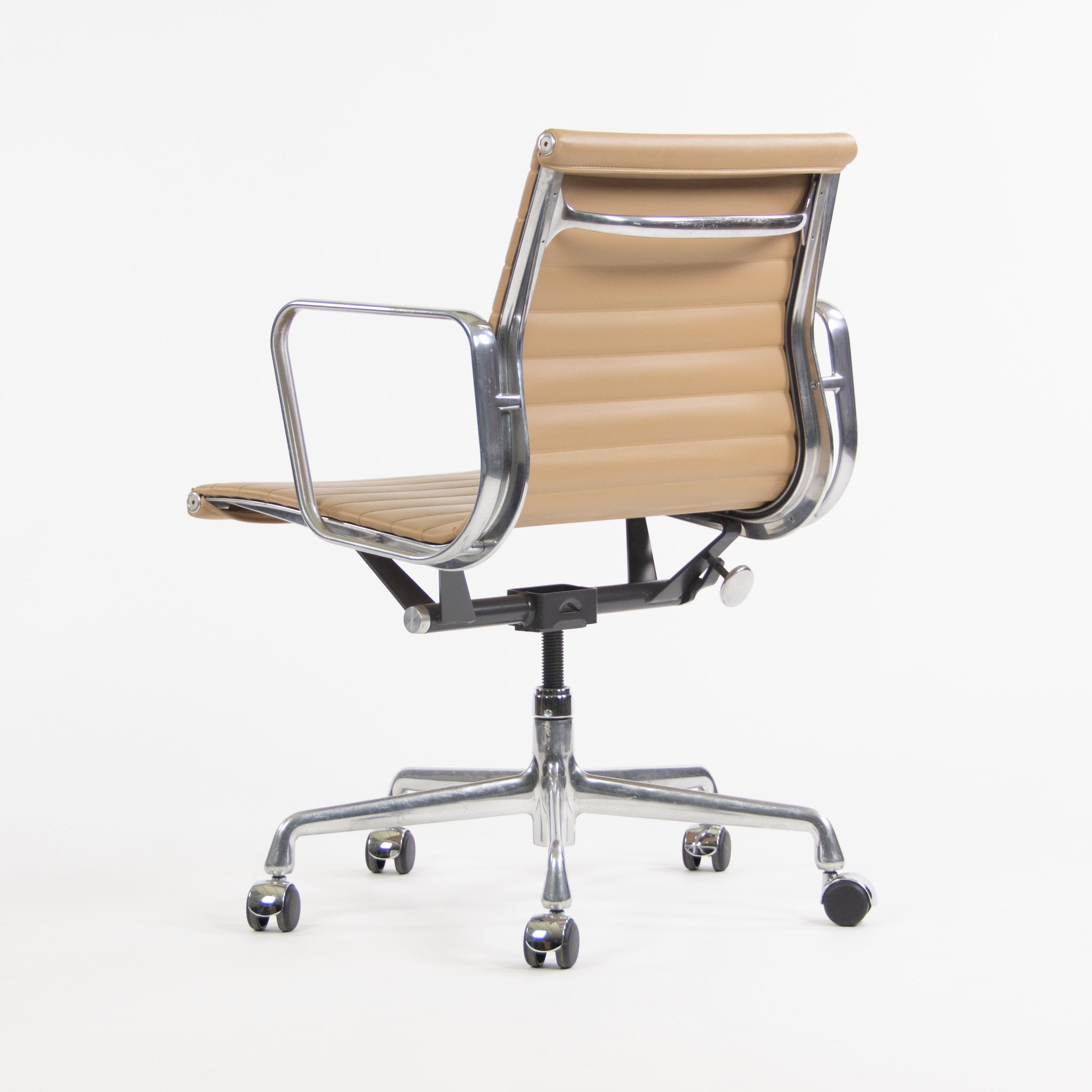 2008 Herman Miller Eames Aluminum Group Management Desk Chair in Tan Naugahyde Multiples Available