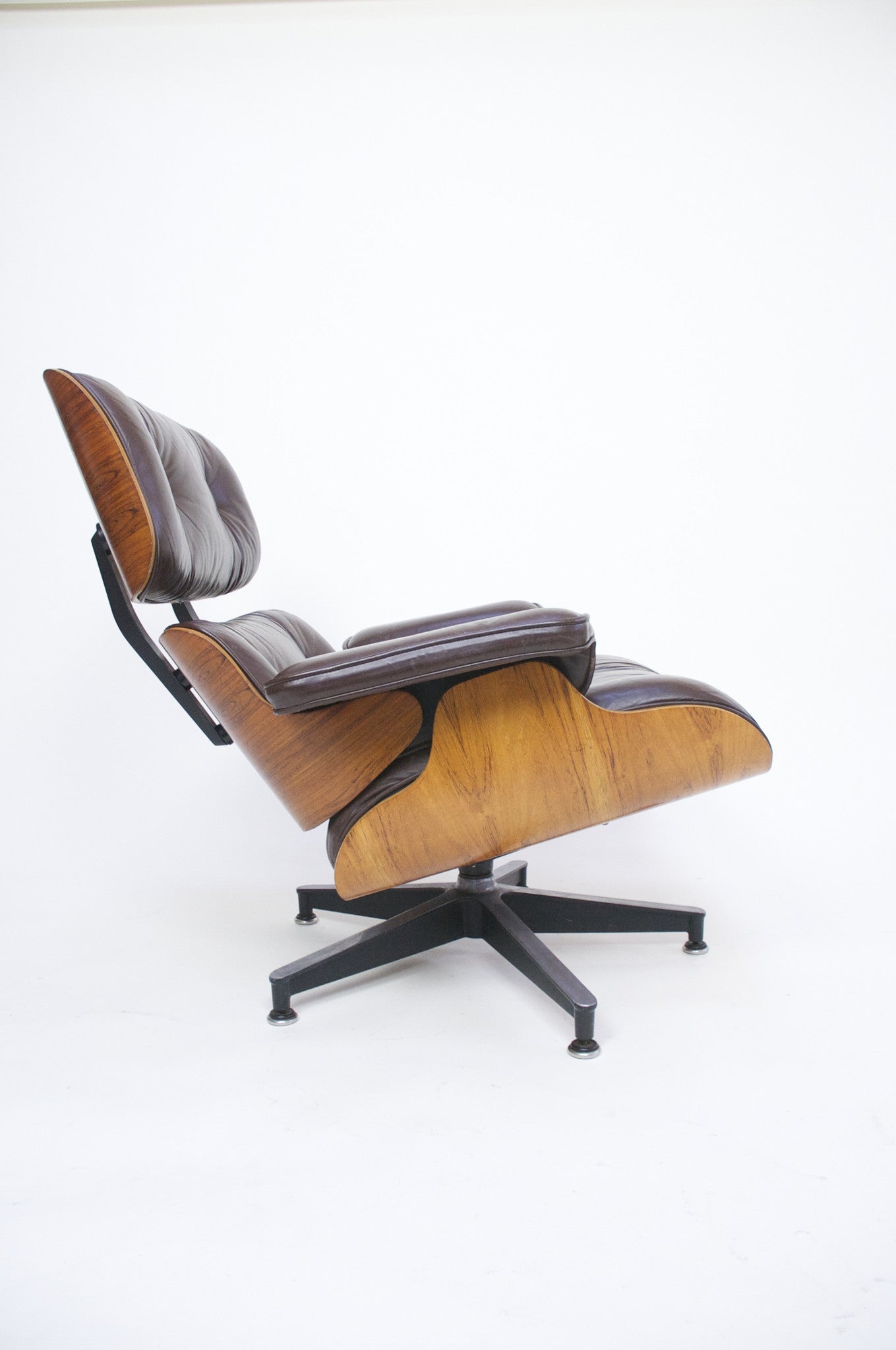 SOLD 1970's Herman Miller Eames Lounge Chair & Ottoman Rosewood 670 671