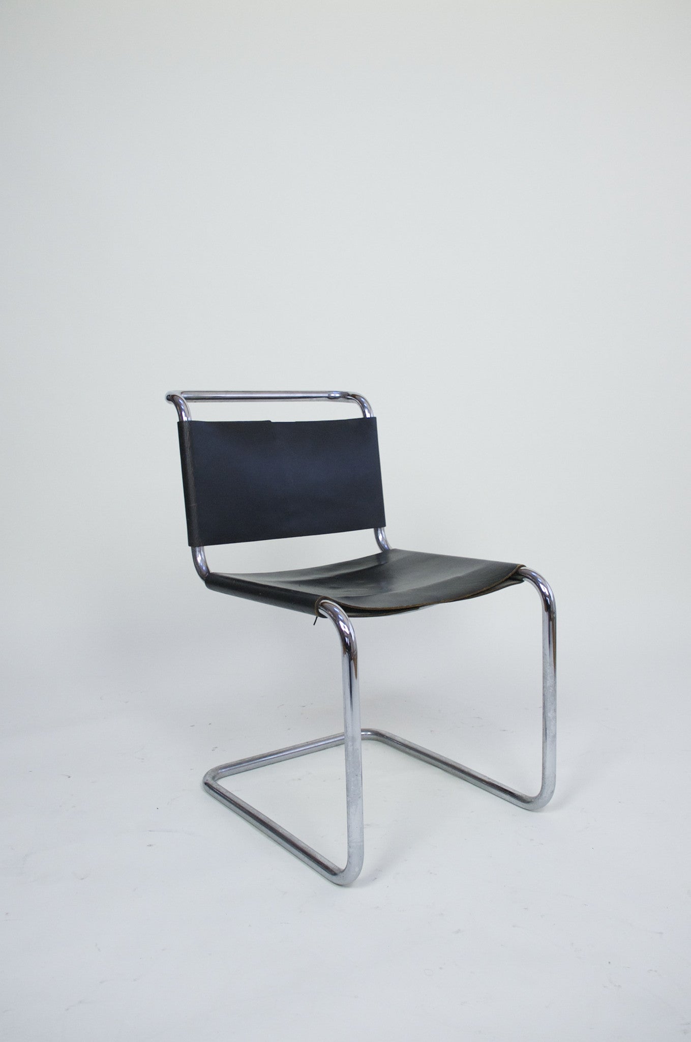 SOLD Knoll International Marcel Breuer B33 Chair - Bauhaus Era