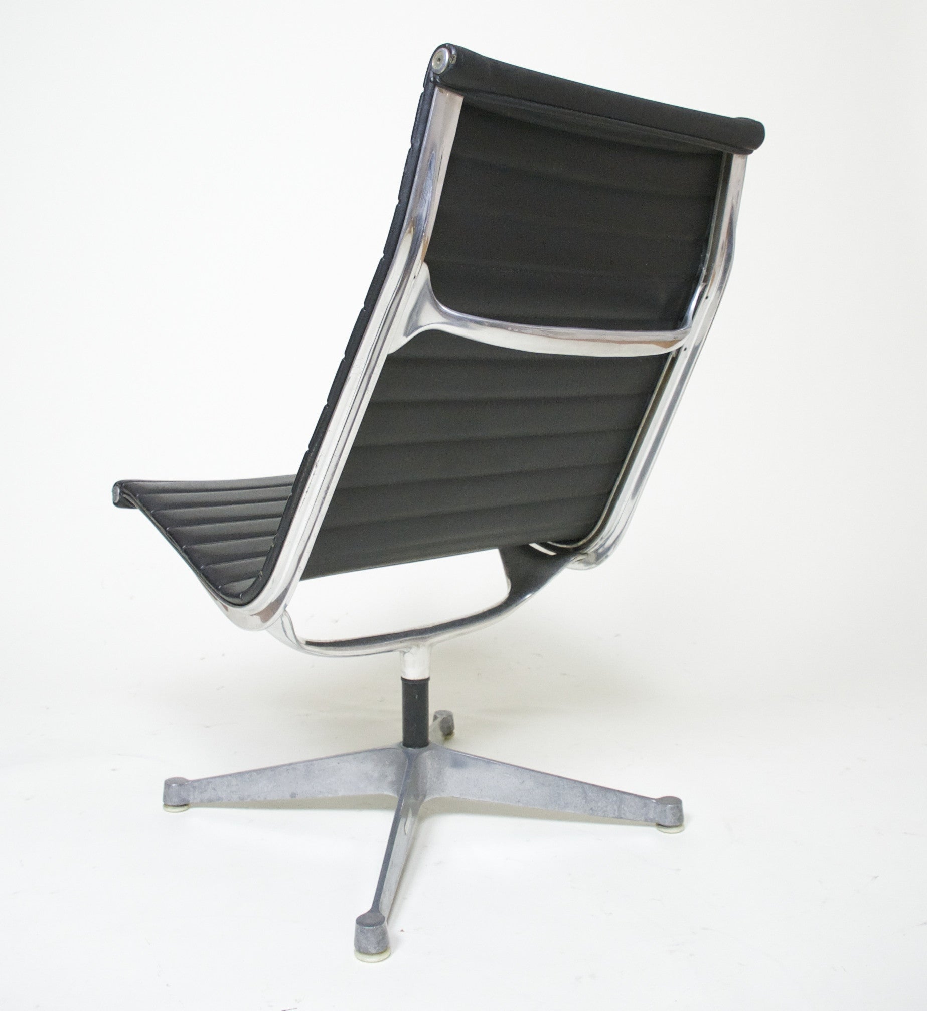 SOLD Eames Herman Miller Aluminum Group Lounge Chair Armless, Quantity 4