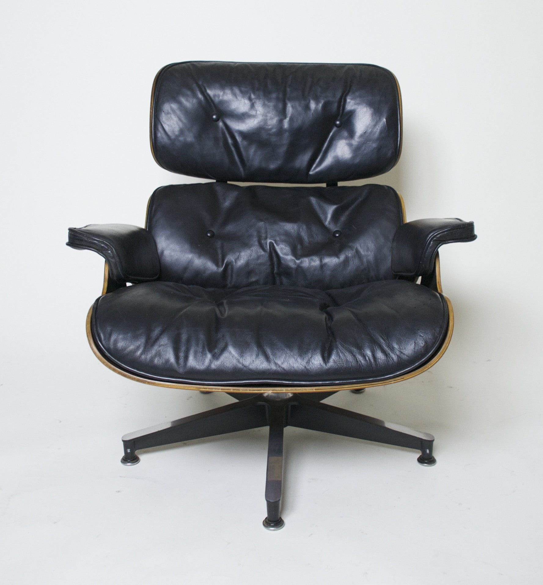 SOLD Early 1960's Herman Miller Eames Lounge Chair & Ottoman Rosewood 670 671