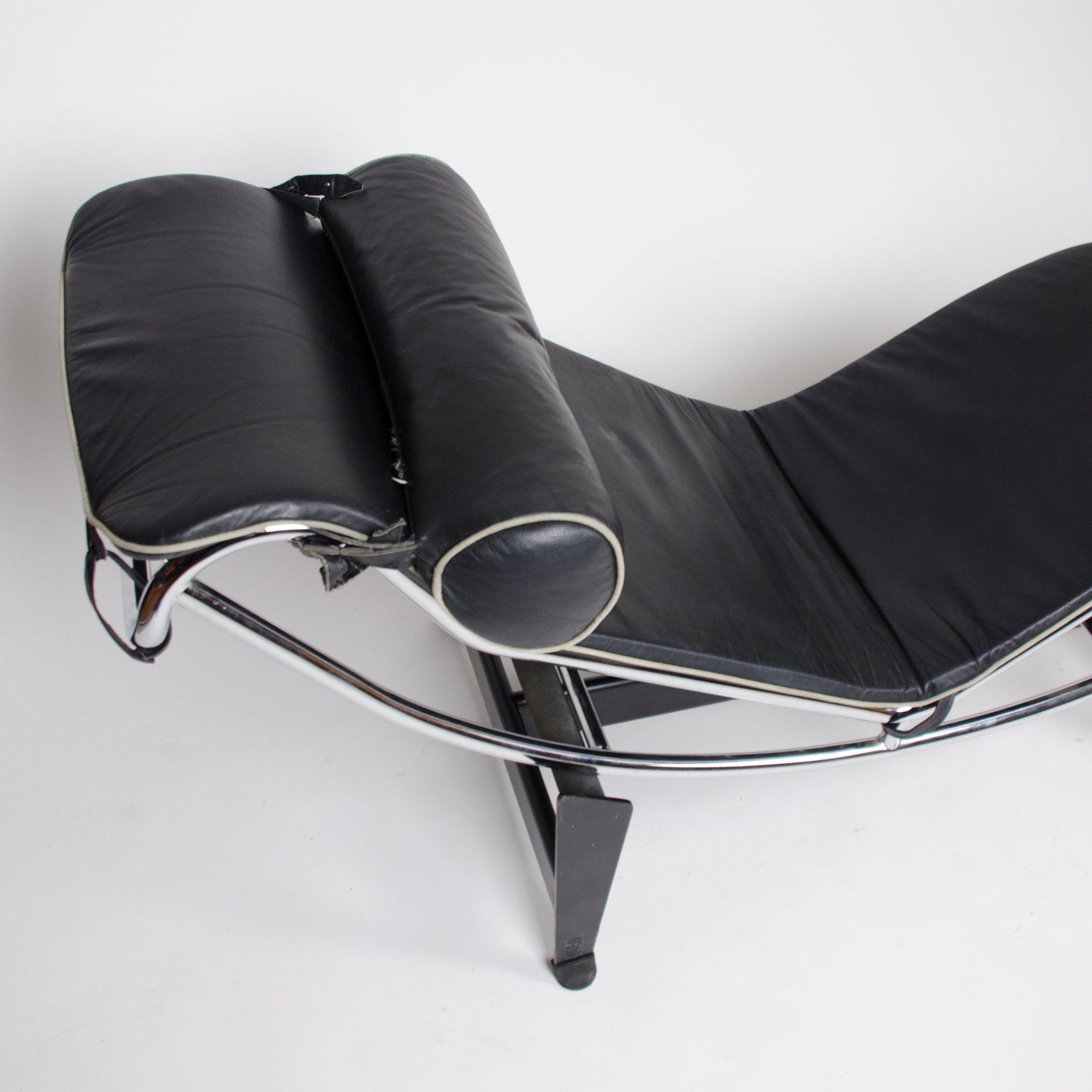 SOLD Le Corbusier Cassina LC4 Chaise Lounge Chair Leather Rare and Original