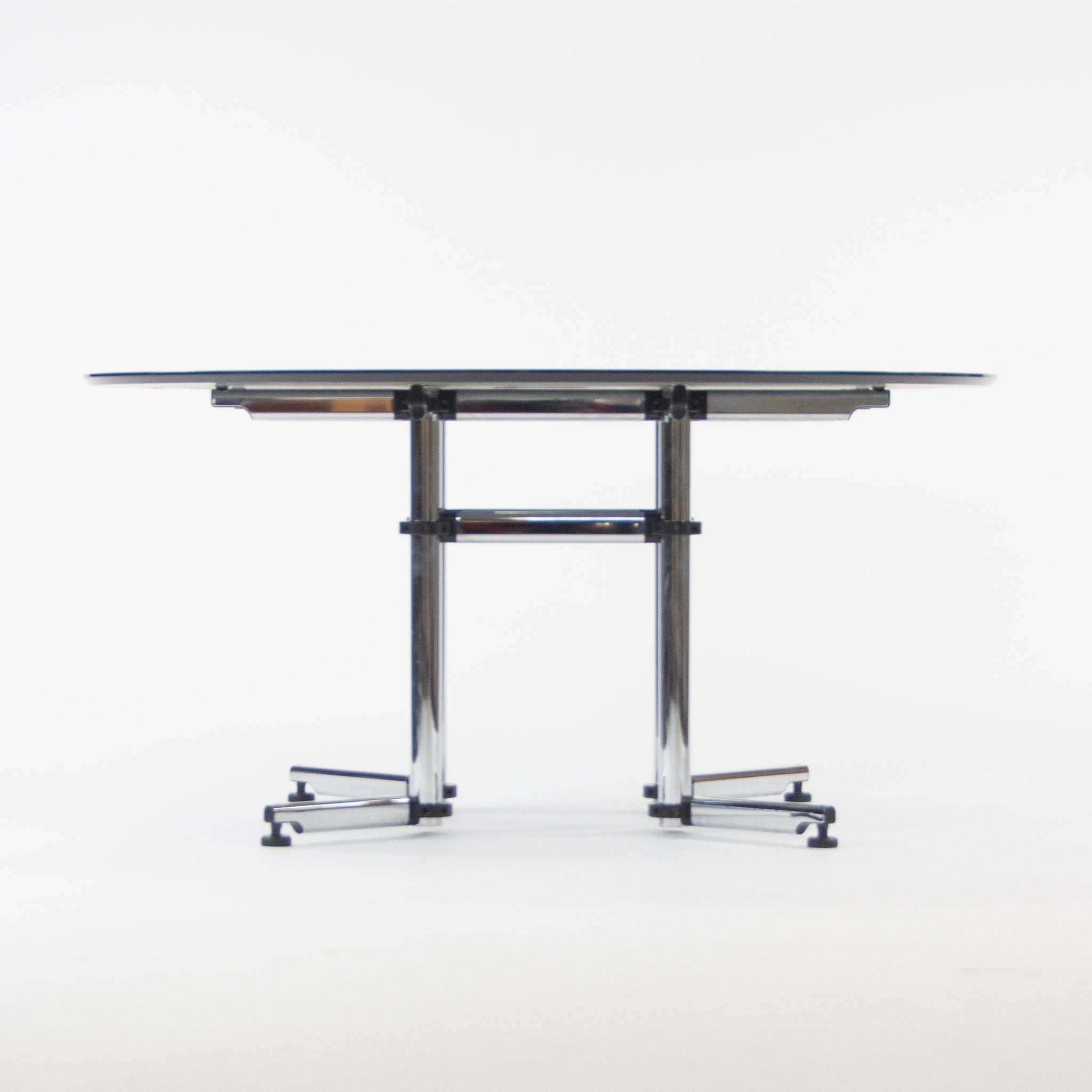 2000s Kitos by USM Haller 60 Inch Round Black Marble Meeting Conference Office Table