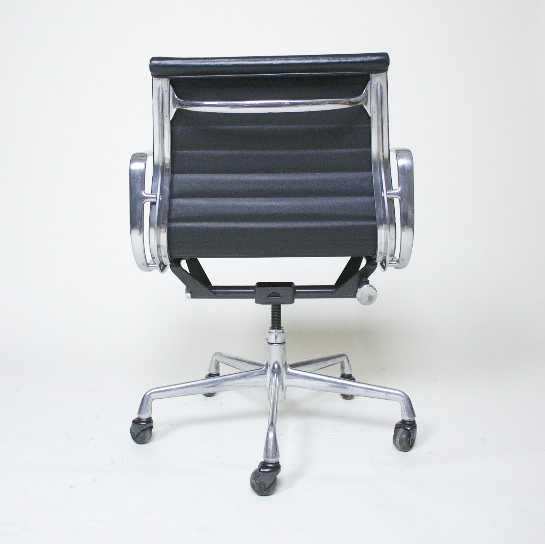SOLD Eames Herman Miller Aluminum Group Executive Desk Chair Black Leather 2 Available