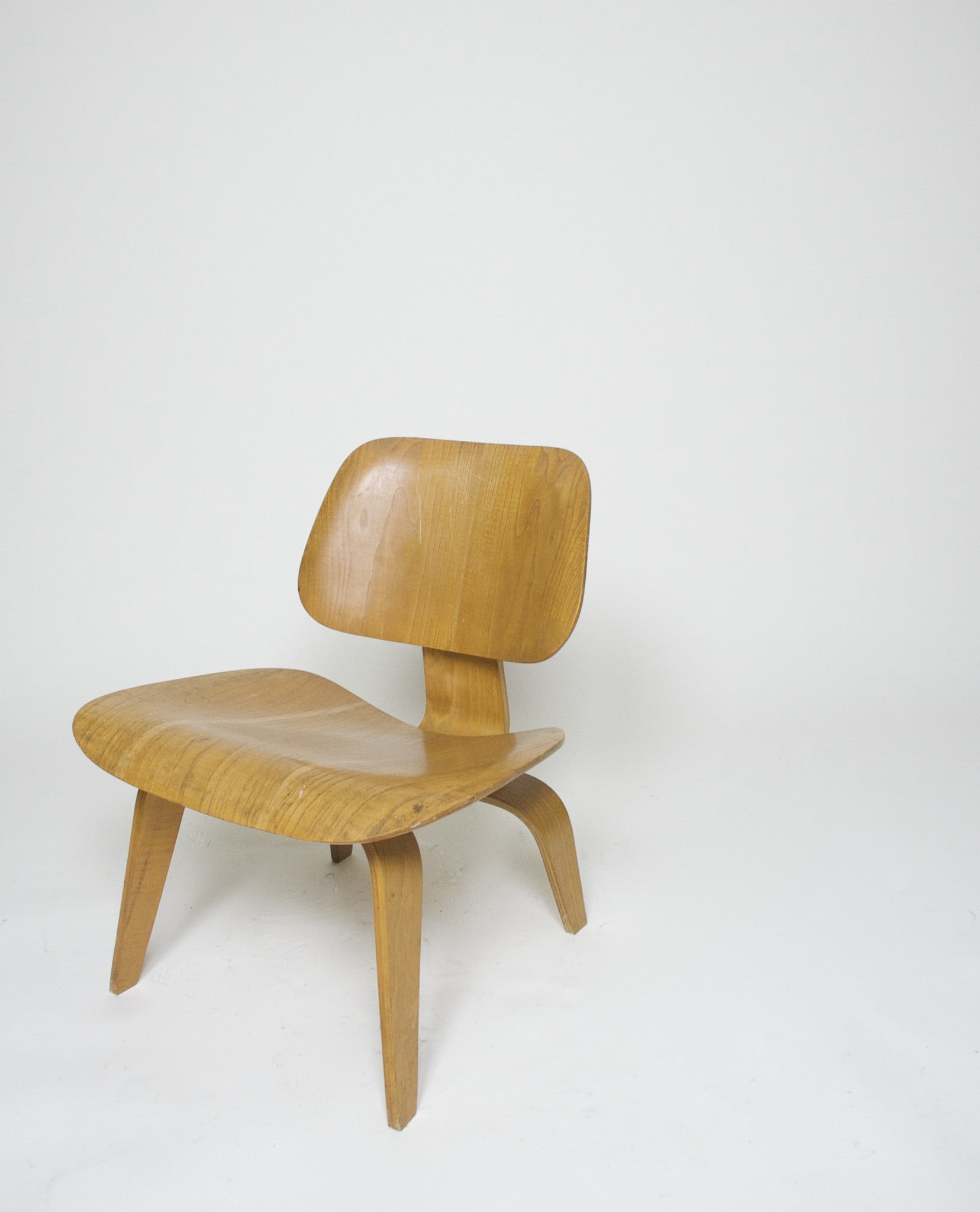 SOLD Eames Evans Herman Miller 1948/49 LCW Early Rare Chair, All Original With Label