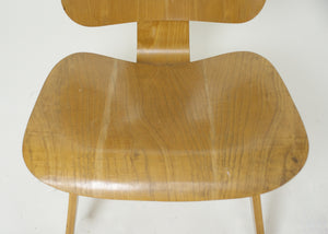 SOLD Eames Evans Herman Miller 1948/49 LCW Early Rare Chair, All Original With Label