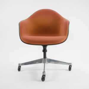 SOLD Herman Miller 1981 Eames Red / Black DAT-1 Fiberglass Rolling Desk Chair MINT