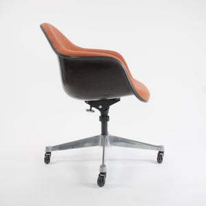 SOLD Herman Miller 1981 Eames Red / Black DAT-1 Fiberglass Rolling Desk Chair MINT