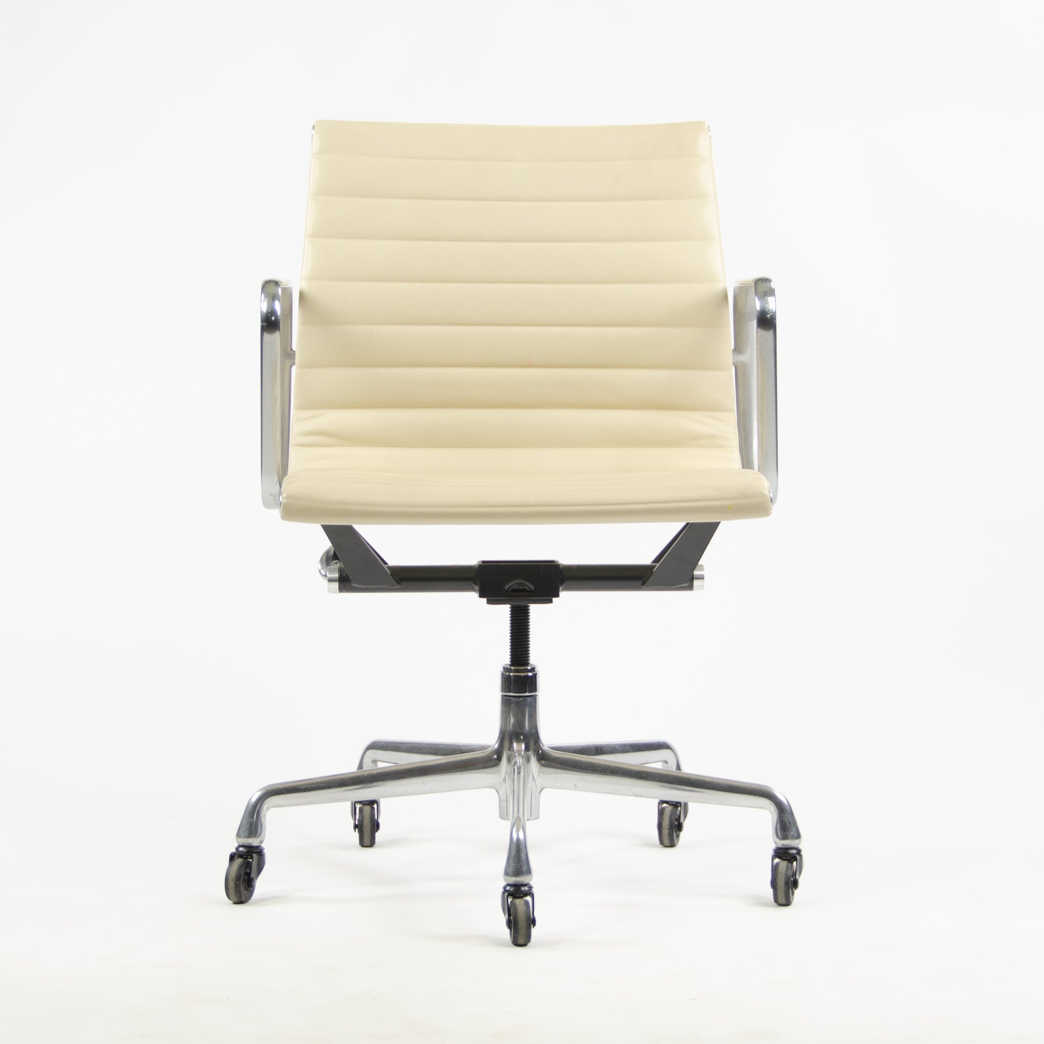 SOLD Herman Miller Eames Aluminum Group Executive Chairs Ivory Leather 2009