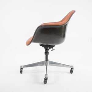 SOLD Herman Miller 1981 Eames Red / Black DAT-1 Fiberglass Rolling Desk Chair MINT