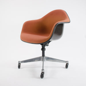 SOLD Herman Miller 1981 Eames Red / Black DAT-1 Fiberglass Rolling Desk Chair MINT