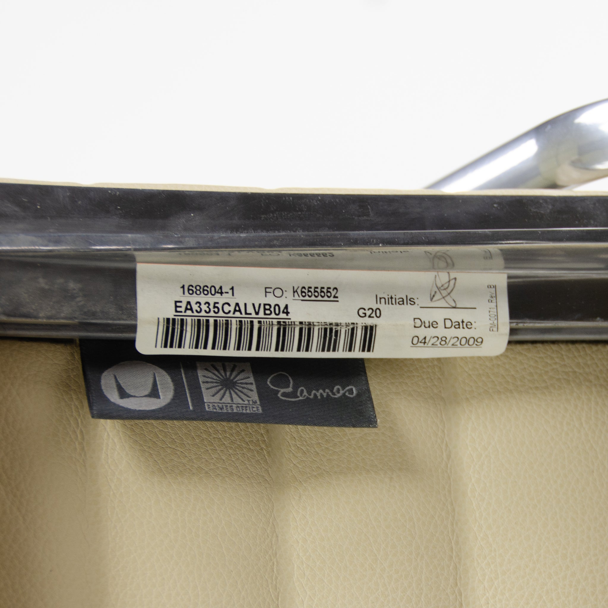 SOLD Herman Miller Eames Aluminum Group Executive Chairs Ivory Leather 2009