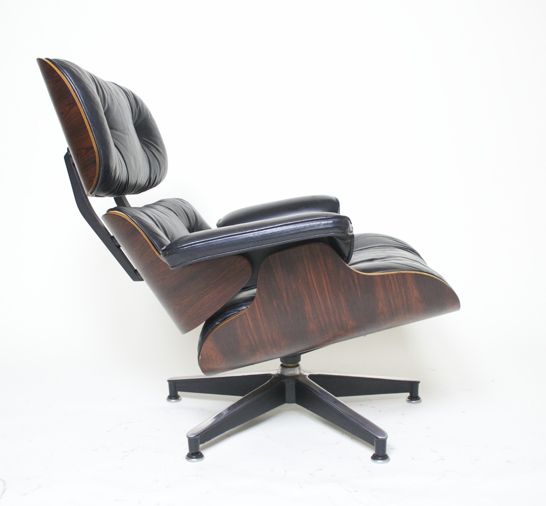 SOLD 1970's Herman Miller Eames Lounge Chair & Ottoman Rosewood 670 671