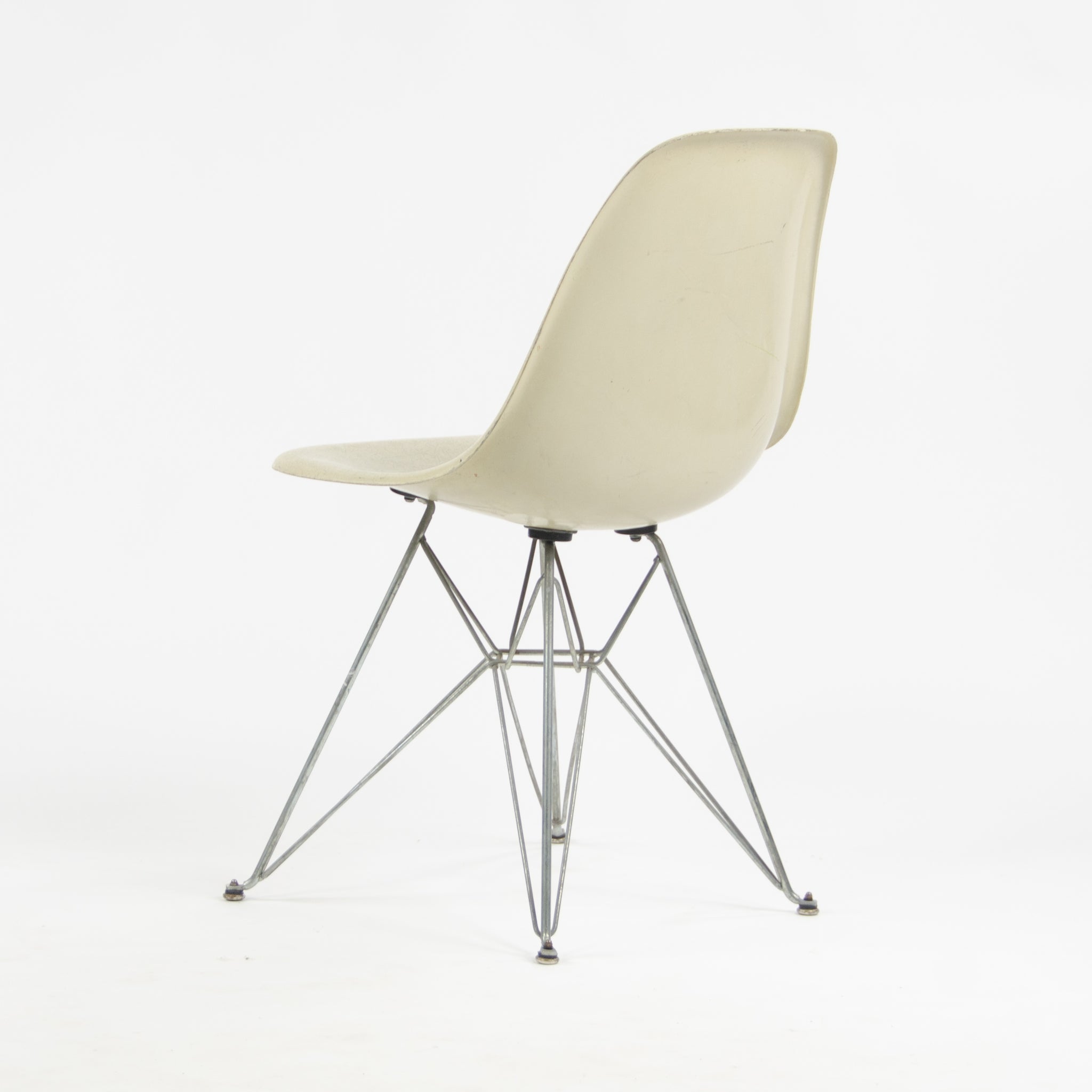 SOLD Herman Miller Eames 1951 Fiberglass Side Shell Chair Ivory Eiffel Tower Base DKR