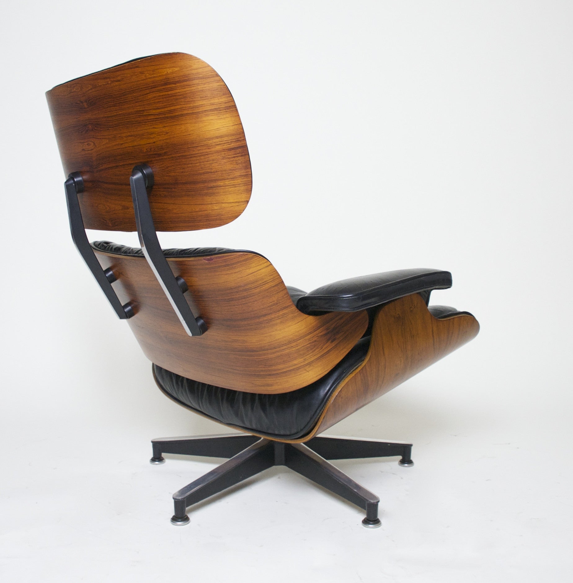 SOLD 1970's Herman Miller Eames Lounge Chair & Ottoman Rosewood 670 671