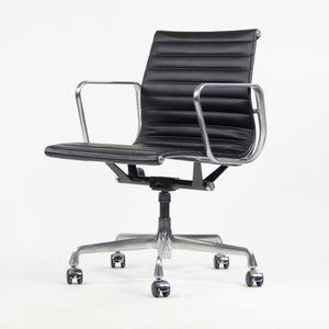 SOLD Eames Herman Miller Low Aluminum Group Management Desk Chair Black Leather