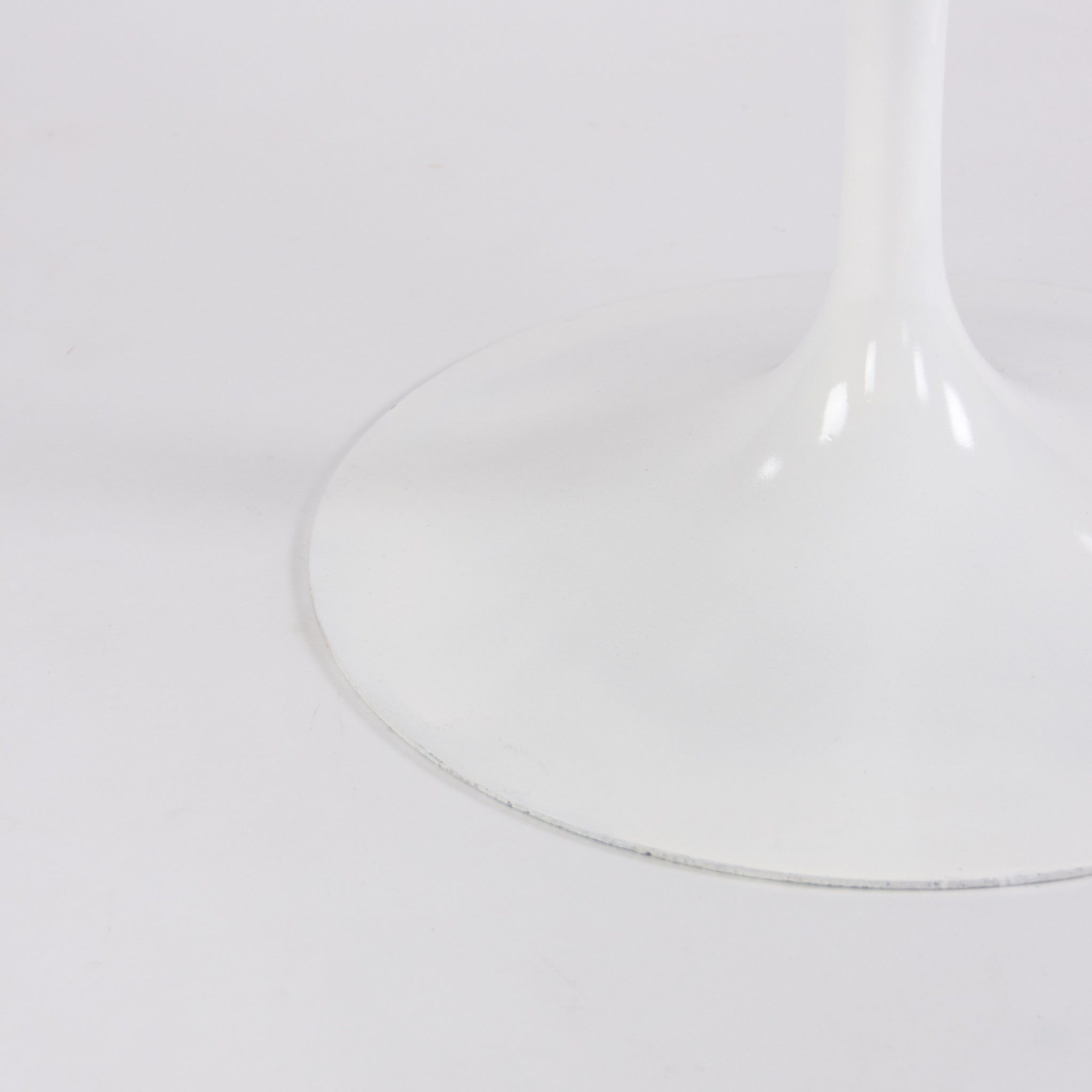 SOLD Eero Saarinen 54 Inch Tulip Dining Table Walnut White Knoll Base Vintage