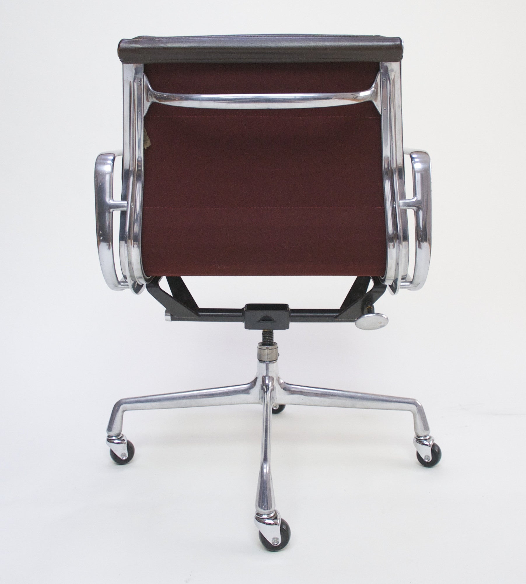 SOLD Eames Herman Miller Soft Pad Aluminum Group Chair Brown Leather Set Of 7