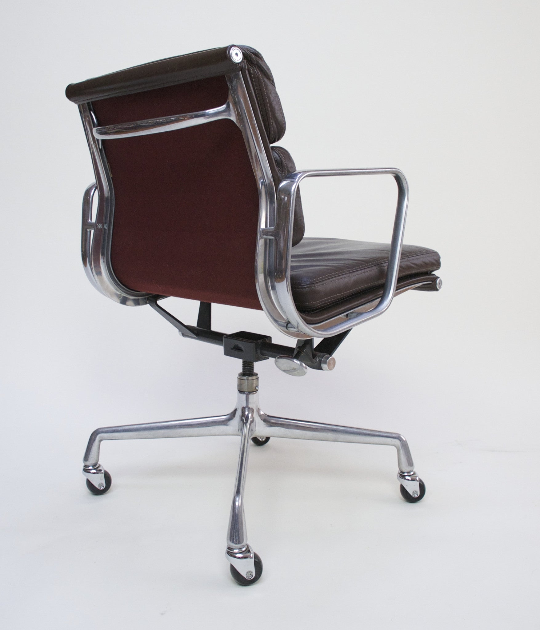 SOLD Eames Herman Miller Soft Pad Aluminum Group Chair Brown Leather Set Of 7