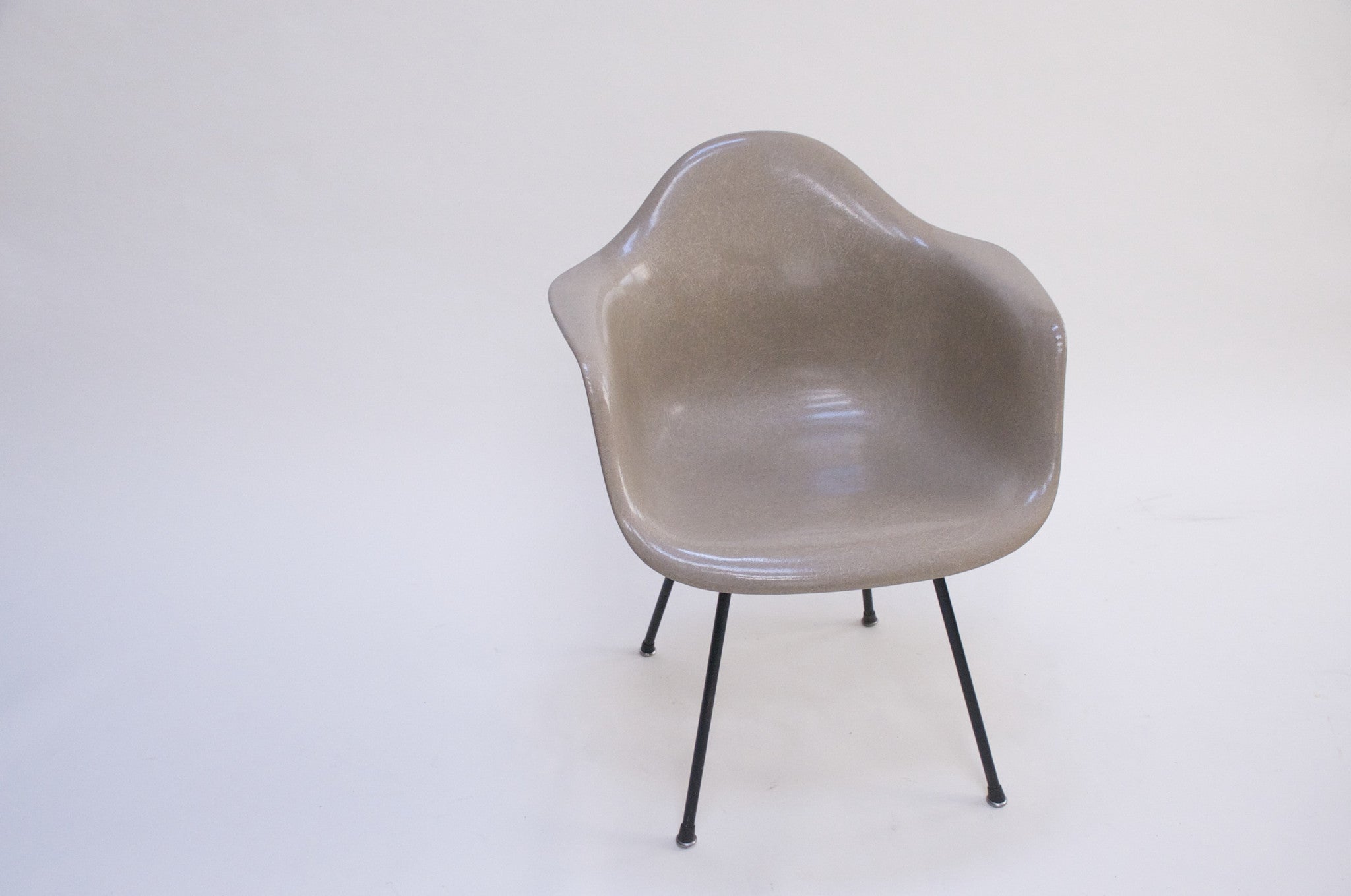 SOLD Greige Eames Herman Miller Fiberglass Arm Shell Chair 1954