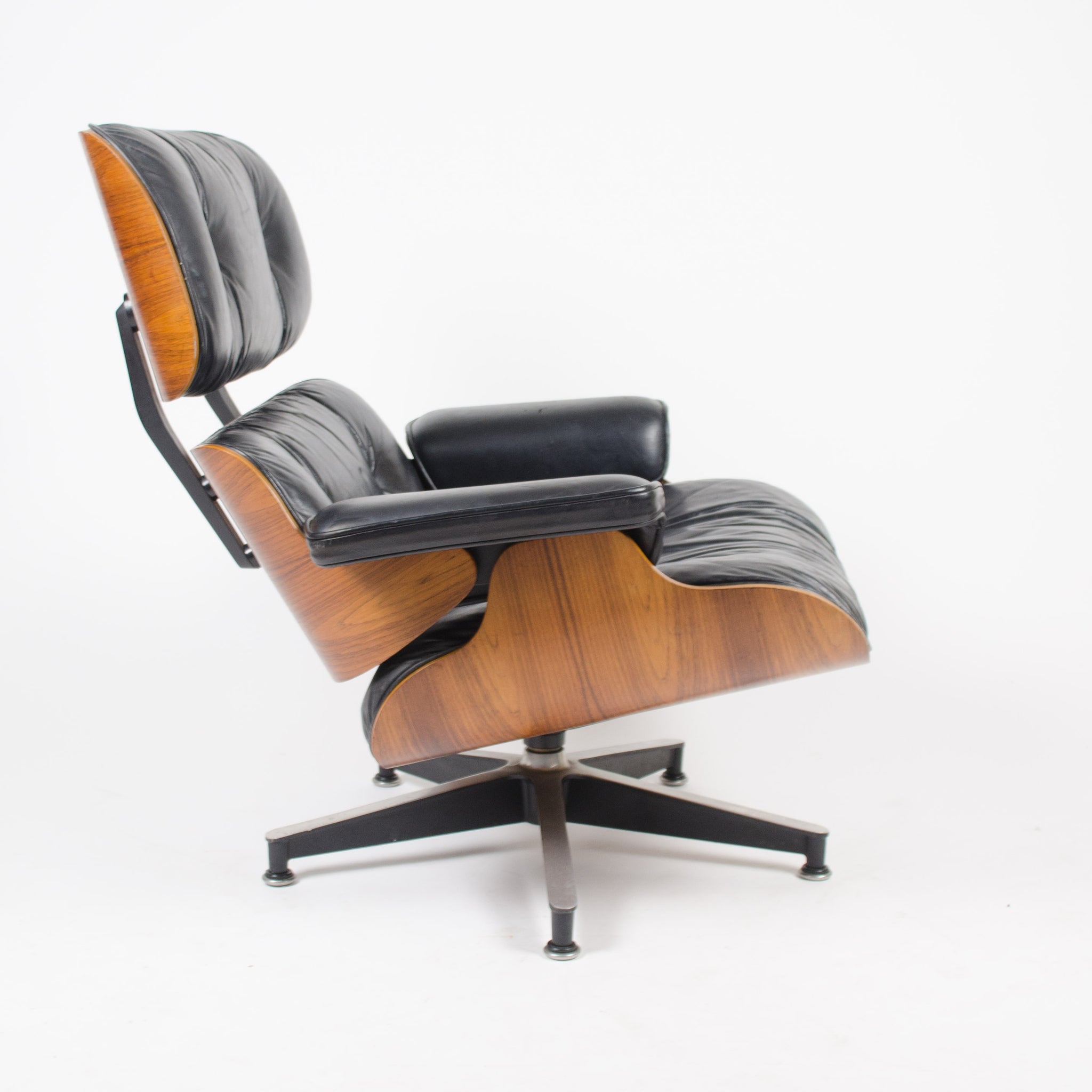 SOLD 1970's Herman Miller Eames Lounge Chair & Ottoman Rosewood 670 671 Black Leather