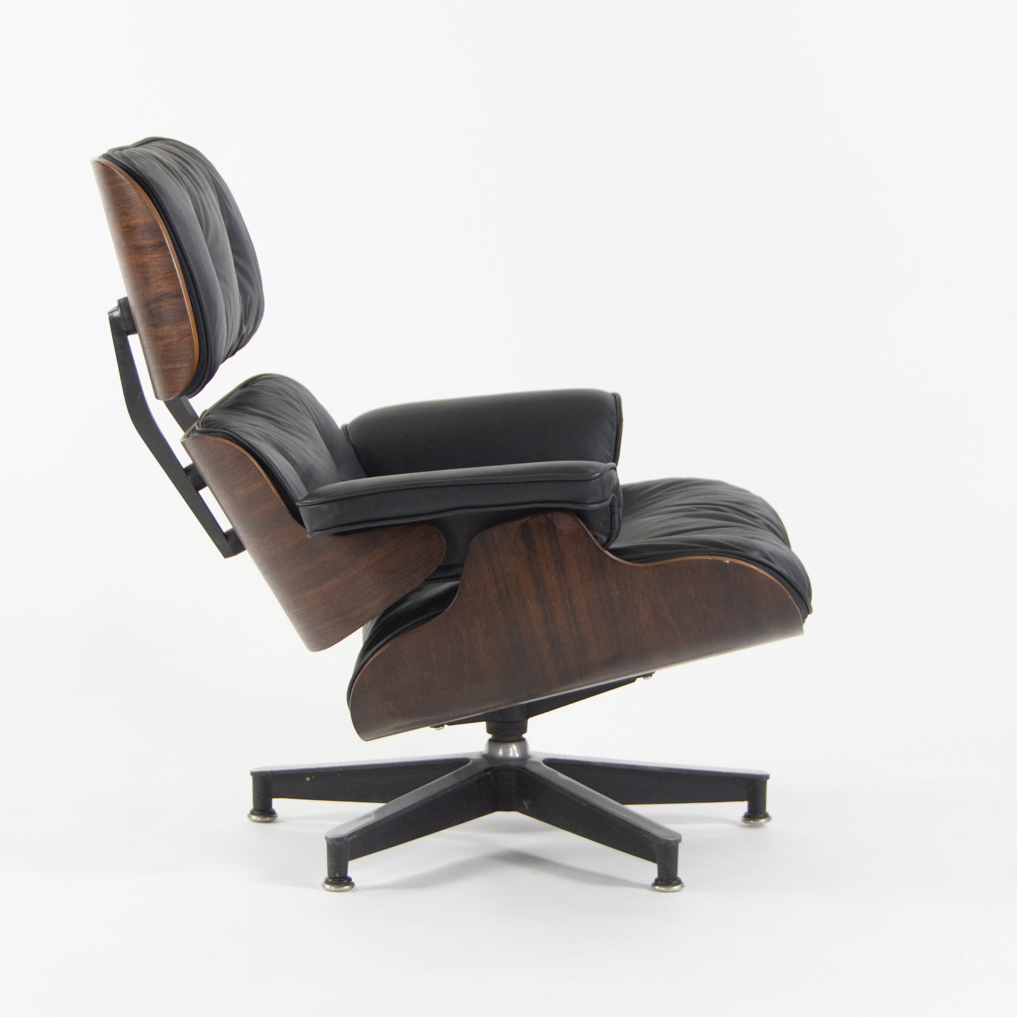 SOLD 1960s Herman Miller Eames Lounge Chair and Ottoman Rosewood 670 671 New Cushions