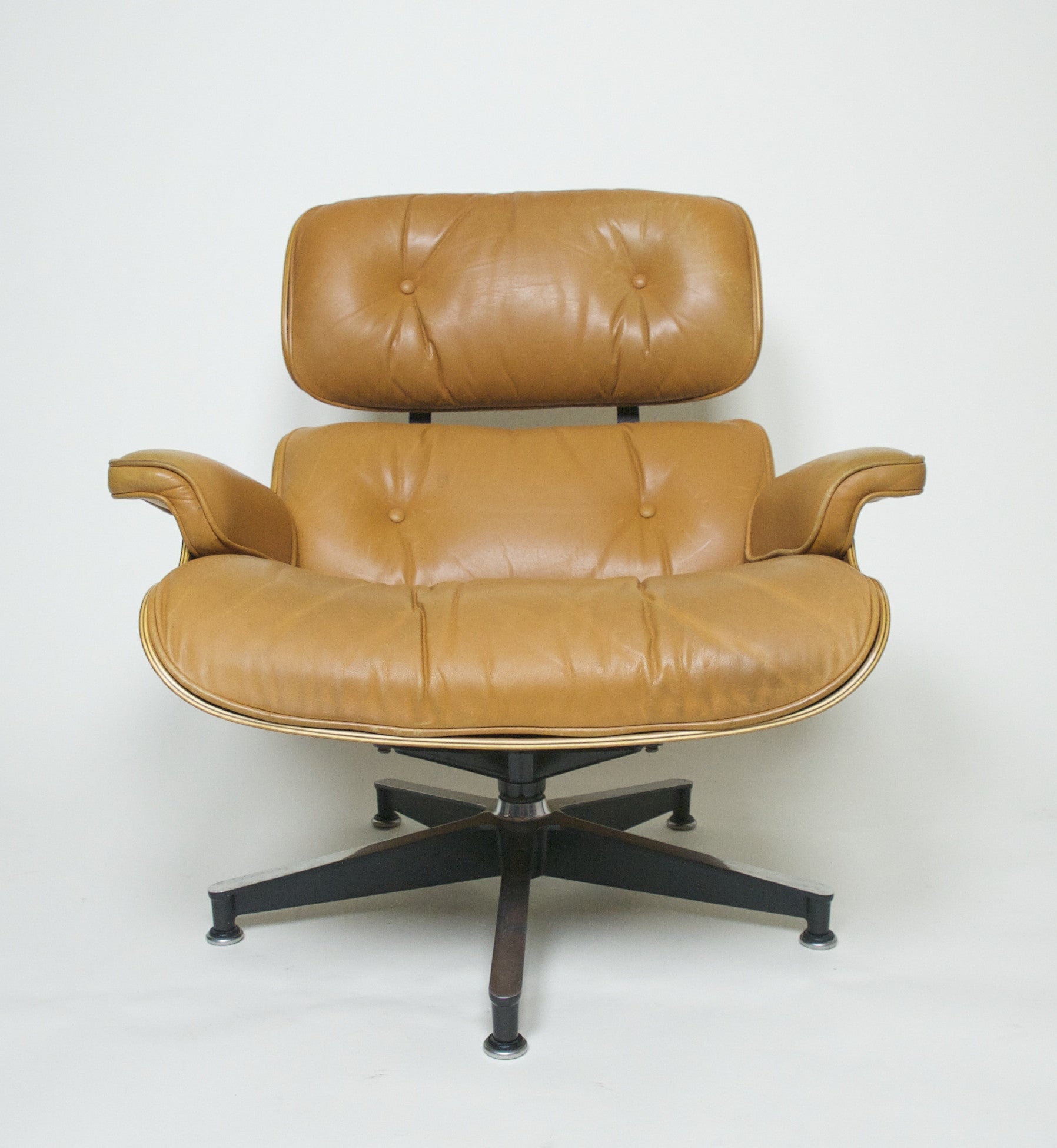 SOLD Herman Miller Eames Lounge Chair & Ottoman Rosewood 670 671 1970's