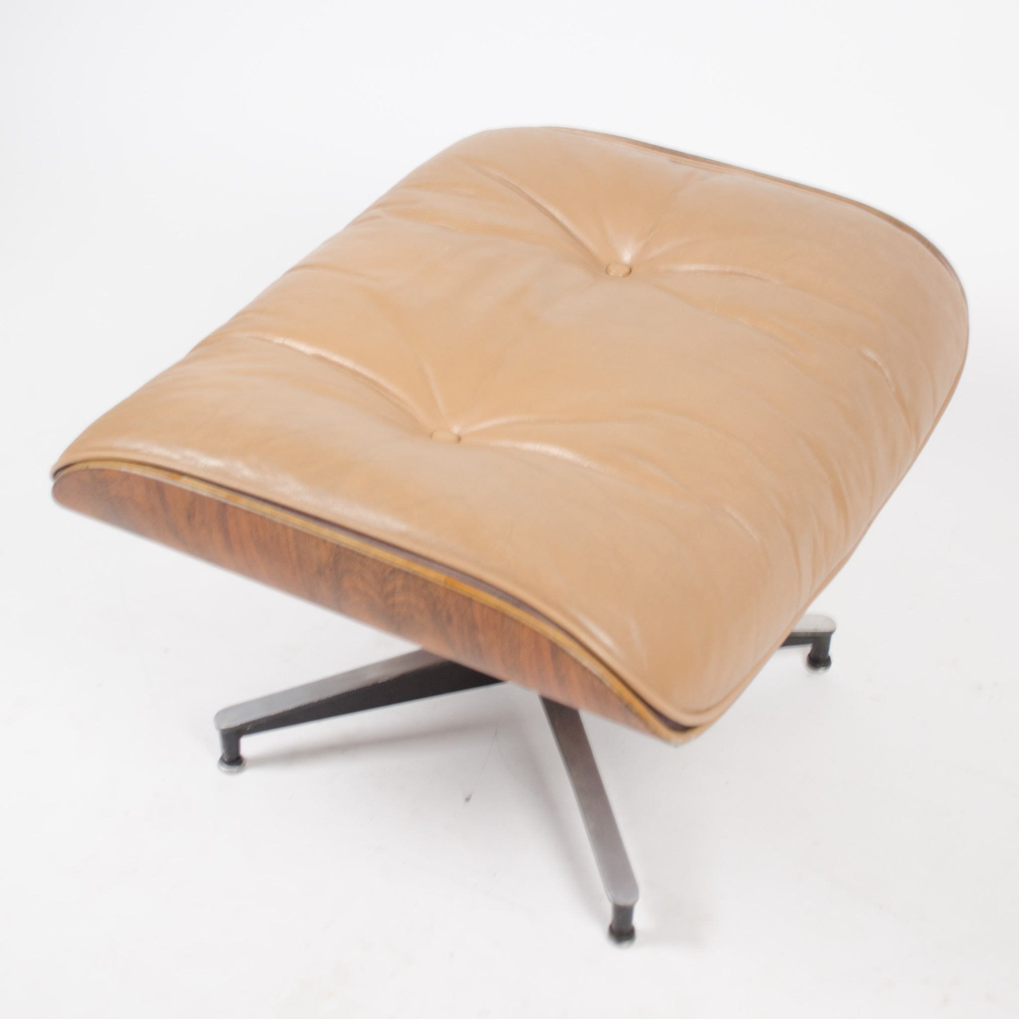 SOLD 1960's Herman Miller Eames Lounge Chair & Ottoman Rosewood 670 671 Tan Leather