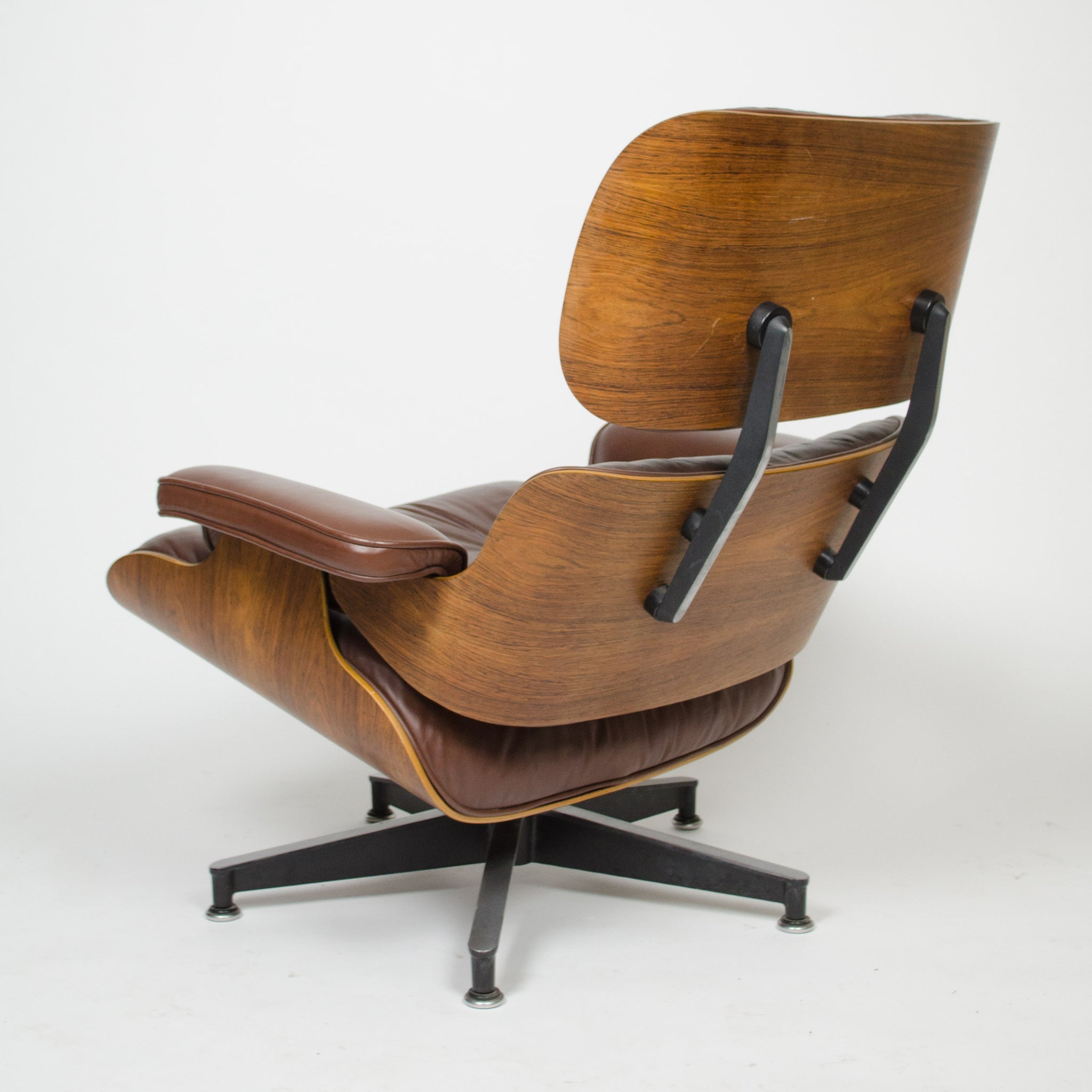 SOLD 1970's Herman Miller Eames Lounge Chair & Ottoman Rosewood 670 671 Brown Leather