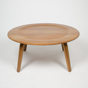 SOLD Early Eames Herman Miller Evans Walnut 1948 CTW Coffee Table