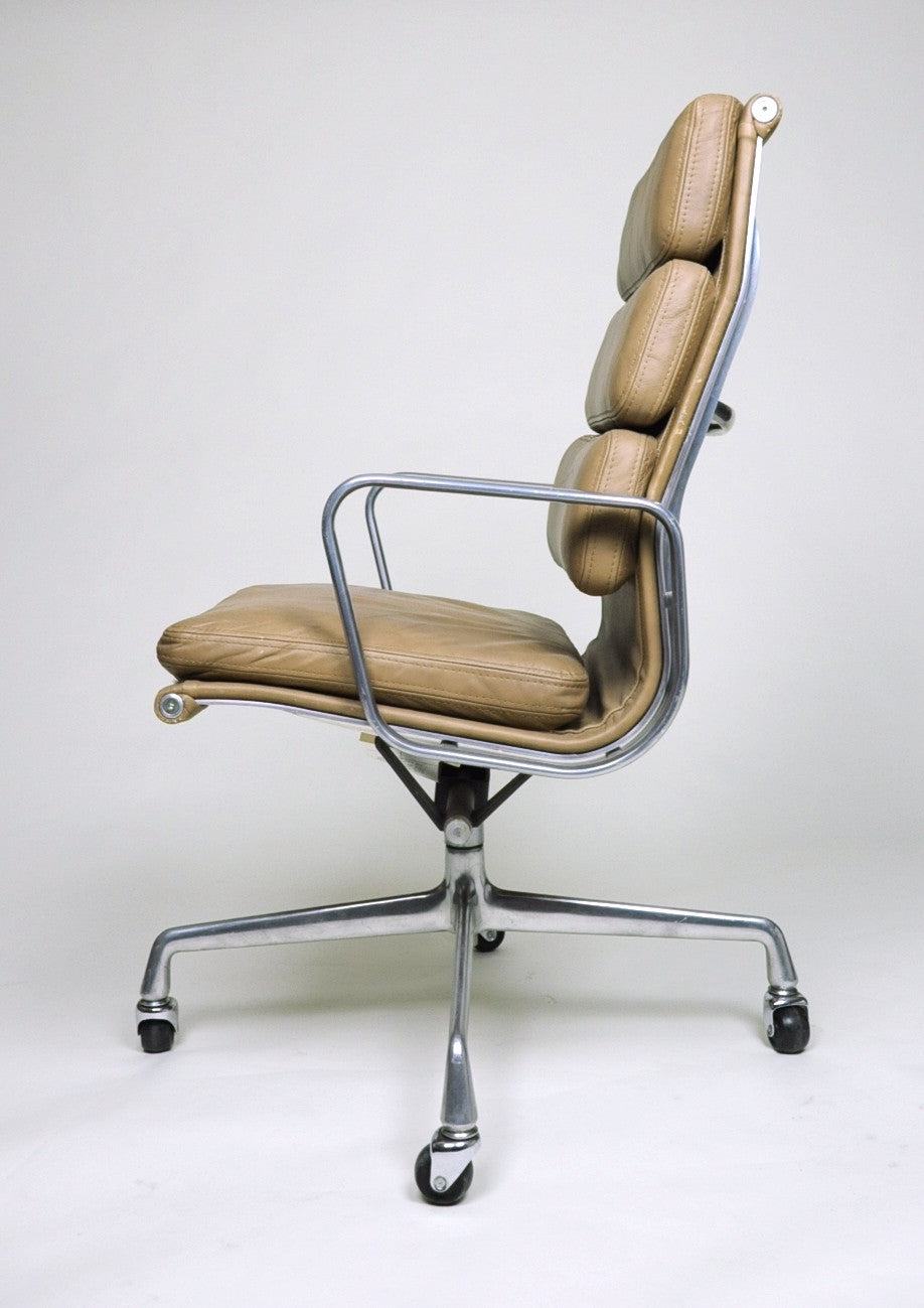 SOLD Eames Herman Miller Soft Pad High Back Aluminum Group Chairs Set Of Six
