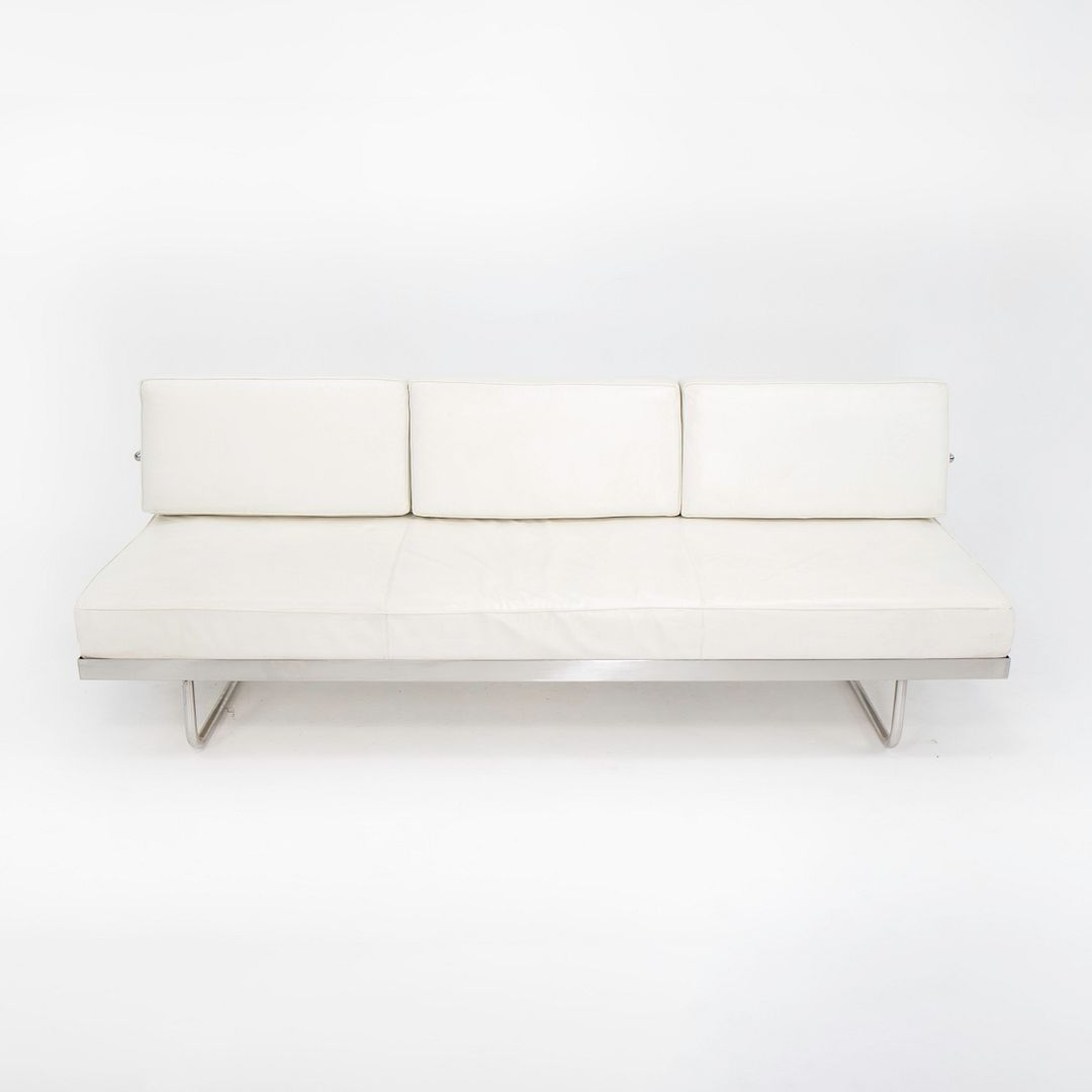 SOLD 2000s LC5 Convertible Daybed / Sofa by Le Corbusier, Pierre Jeanneret, and Charlotte Perriand for Cassina in White Leather